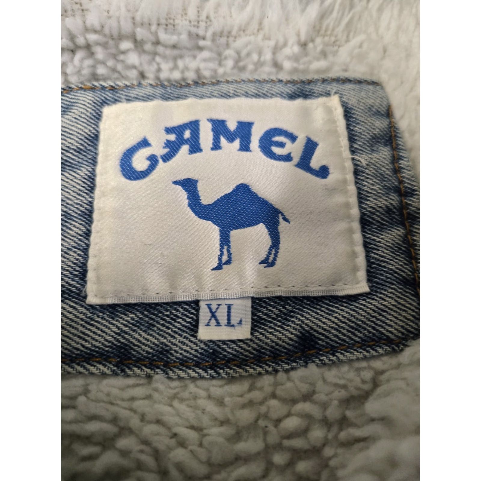 Camel VINTAGE Joe Camel Cigarettes Denim Sherpa Lined Jean Jacket Harley Patch XL Men Blue Denim Jacket Size US 36 / EU 52 - 7 Thumbnail