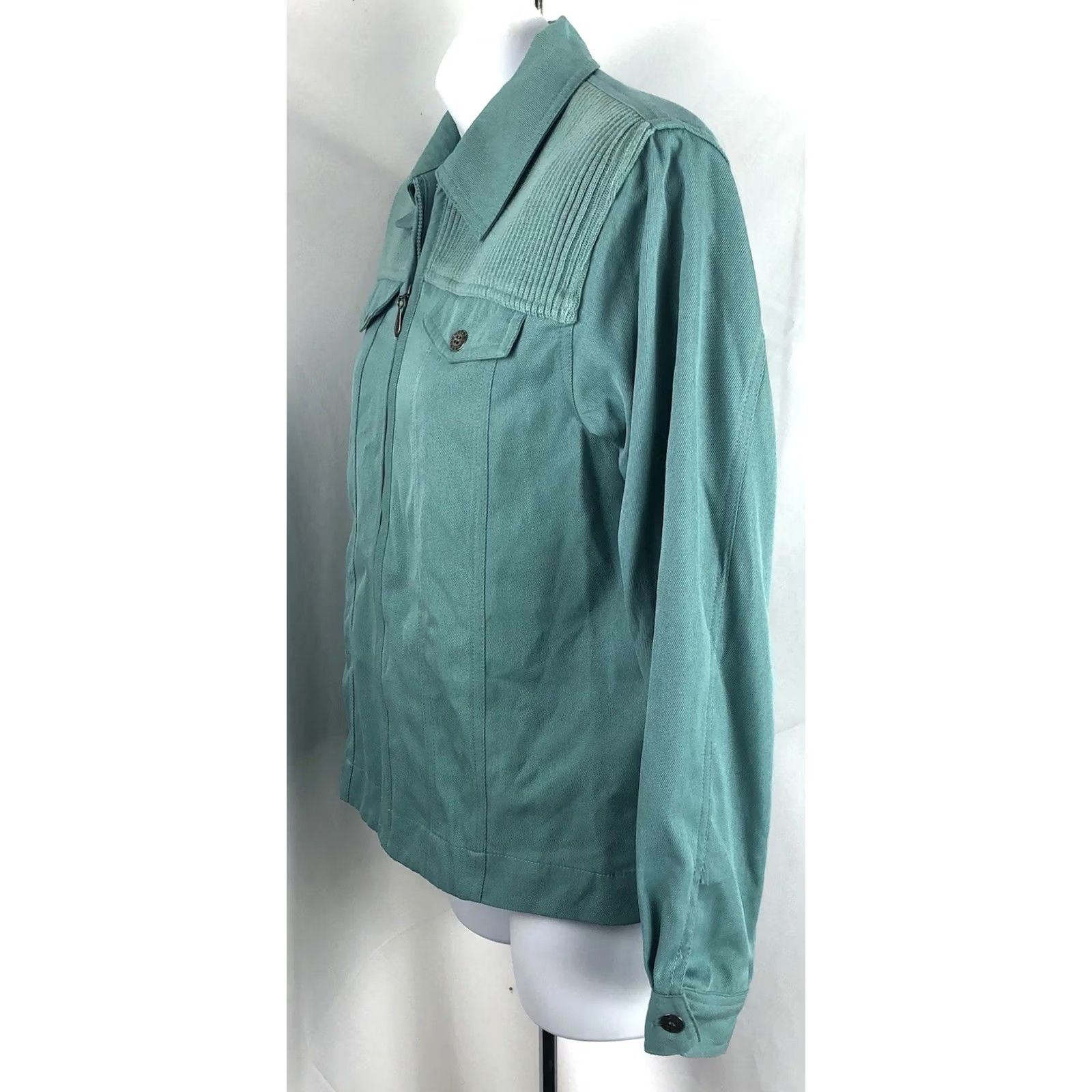 Vintage Alfred Dunner Light Denim Jacket Green 6P Petite Zipper Pockets Long Sleeve Shacket/Jacket Everyday Wear Women Size M / US 6-8 / IT 42-44 - 2 Thumbnail