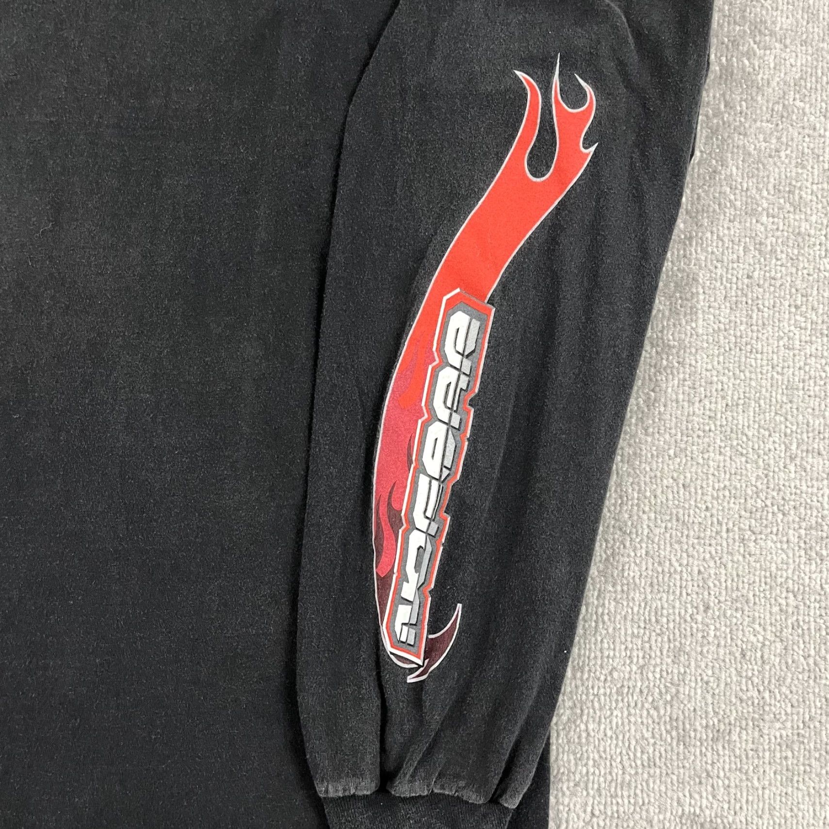 No Fear VTG No Fear Graphic T-Shirt Mens XL Faded Black Skater Grunge Sleeve Flames 90s Size US XL / EU 56 / 4 - 3 Thumbnail