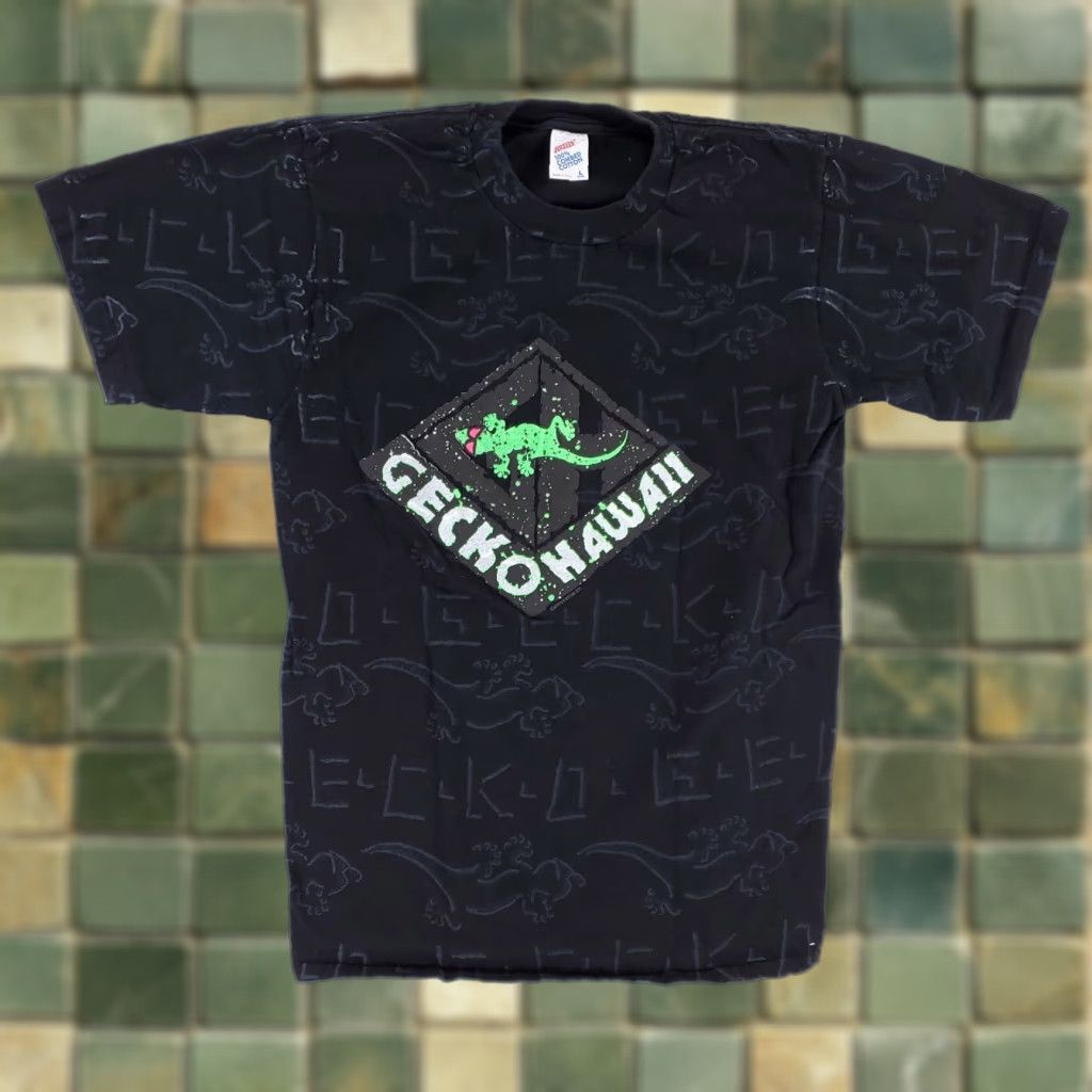 Gloverall VINTAGE Gecko Hawaii Allover Gecko Print VTG 90s Single Stitch T Shirt Black Mens L Size US L / EU 52-54 / 3 - 1 Thumbnail