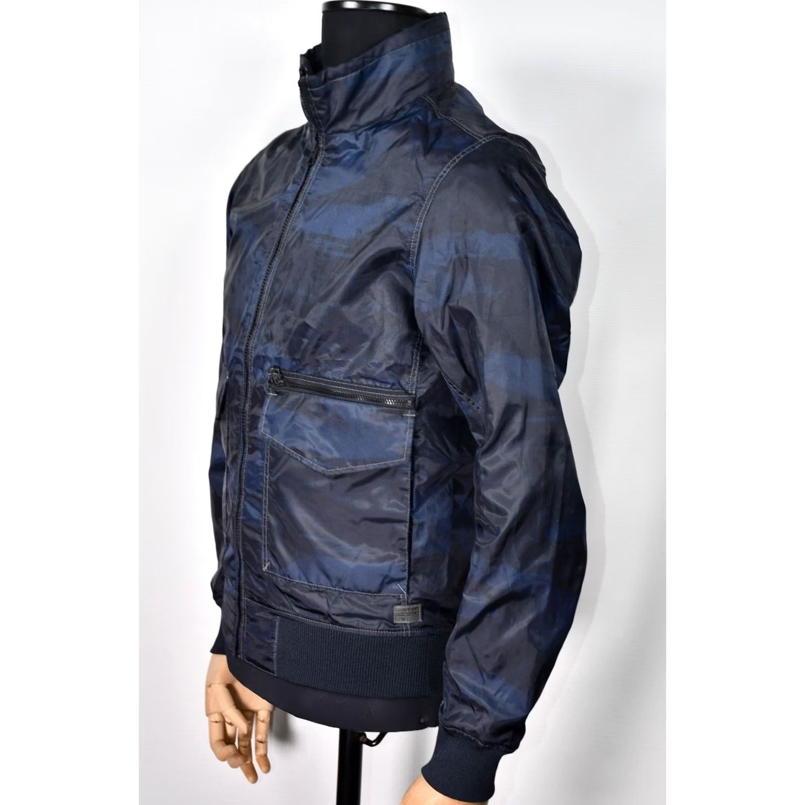 G-Star G-Star TROUPMAN BOMBER MAZARINE BLUE WAVE CAM PUOLOR CAMO SIZE M Jacket Men Size US M / EU 48-50 / 2 - 3 Thumbnail