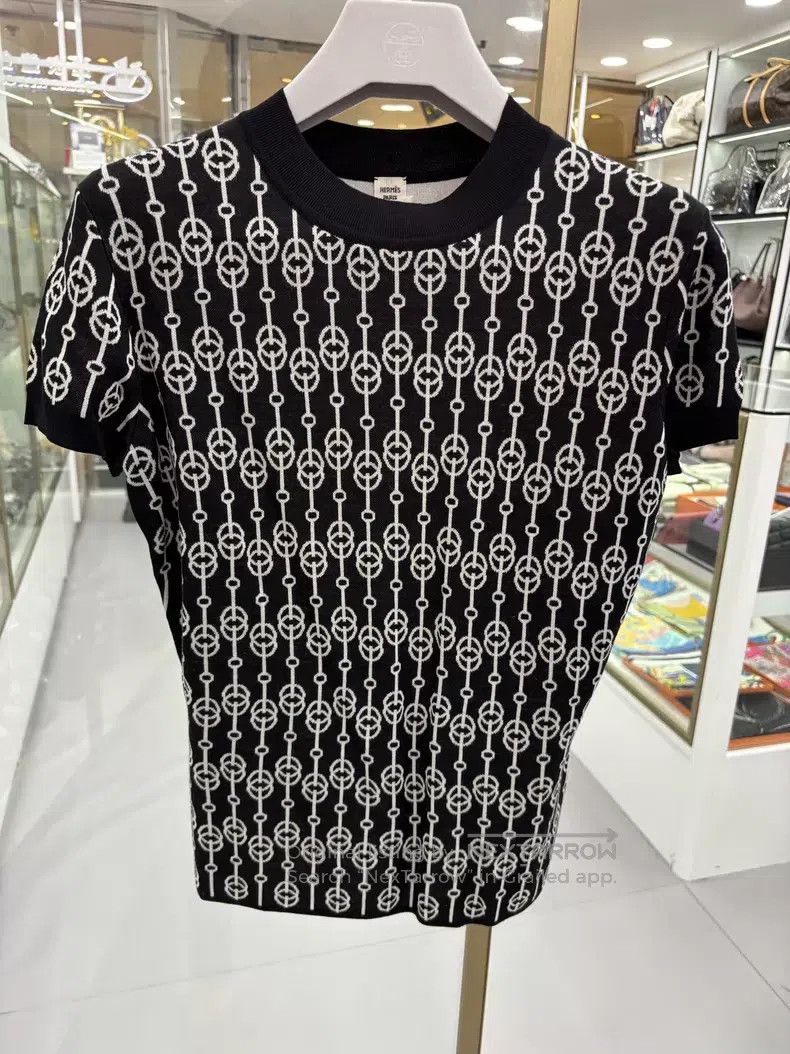 Hermes Hermes Black and white chain patterned pieced short-sleeve Size XS / US 0-2 / IT 36-38 - 1 Thumbnail
