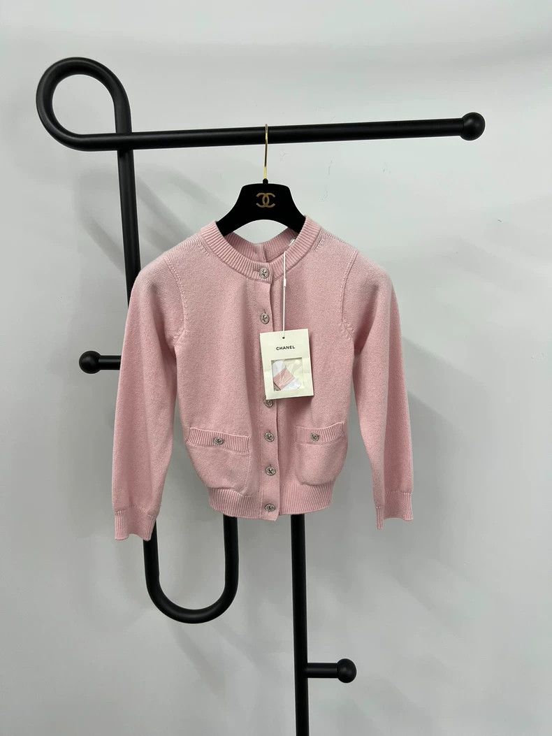 Chanel Chanel 25S Pink Cashmere Cardigan - dmc Size US XS / EU 42 / 0 - 1 Thumbnail