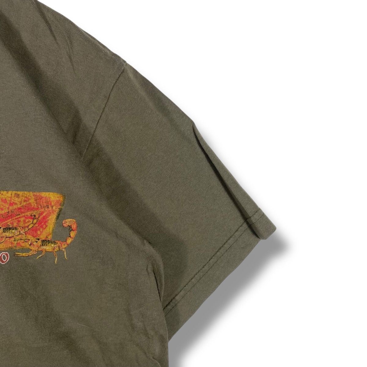 Vintage Vintage SCORPION BAY Hecho En Mexico Out There Mas Tee Shirt Size US L / EU 52-54 / 3 - 4 Thumbnail