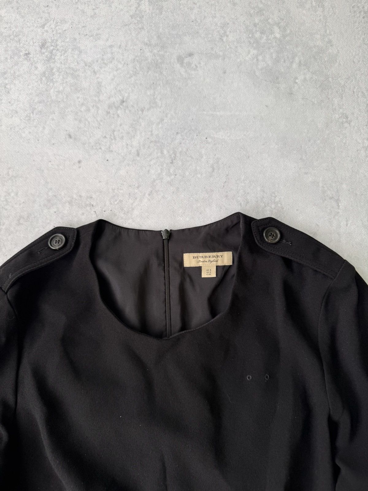 Burberry Burberry Lined 3/4 Zip Sleeves Sheath Black Dress Size S / US 4 / IT 40 - 4 Thumbnail