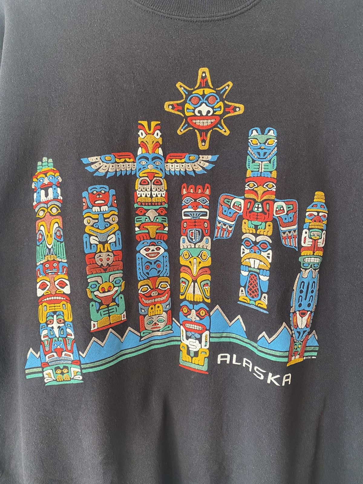 Hanes × Vintage Vintage Alaska Hanes 90s Voodo Glow Skull Crewneck Sunfaded Size US XXL / EU 58 / 5 - 3 Thumbnail