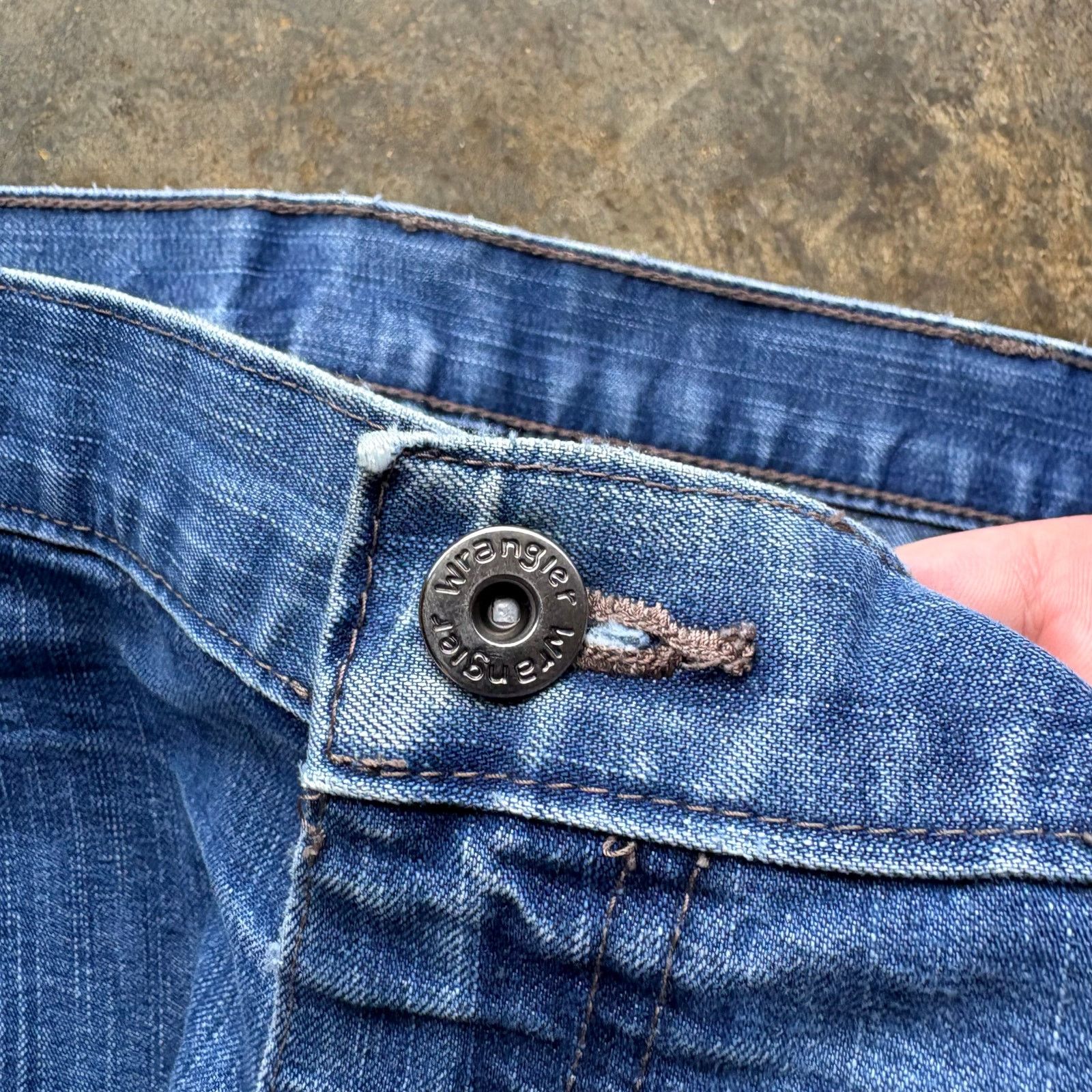 Wrangler Vintage Baggy Y2K Wrangler Work Jeans Size US 34 / EU 50 - 4 Thumbnail