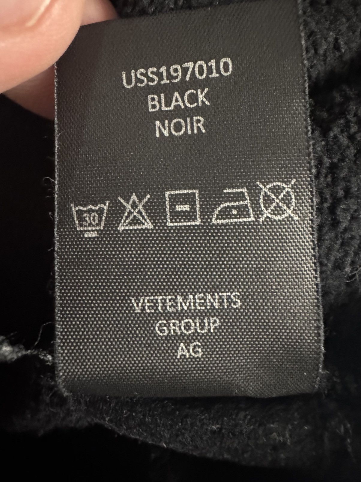 Vetements Runway Vetements Augmented Reality hoodie 2019 Size US XL / EU 56 / 4 - 8 Thumbnail