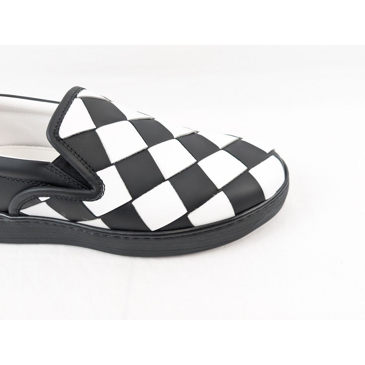 Bottega Veneta o1rshd1 Bolt Calf Intrecciato Sneakers in Nero / Optic White Size US 7.5 / EU 40-41 - 3 Thumbnail