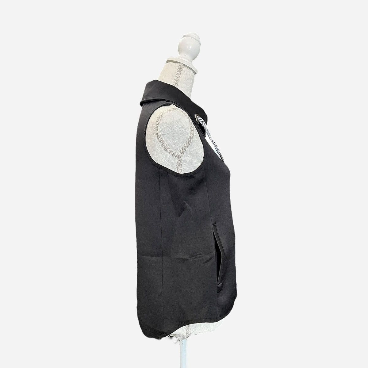 Other Belyn Key Women’s Onyx Grommet Full Zip Vest Black Sz XS Size XS / US 0-2 / IT 36-38 - 7 Thumbnail