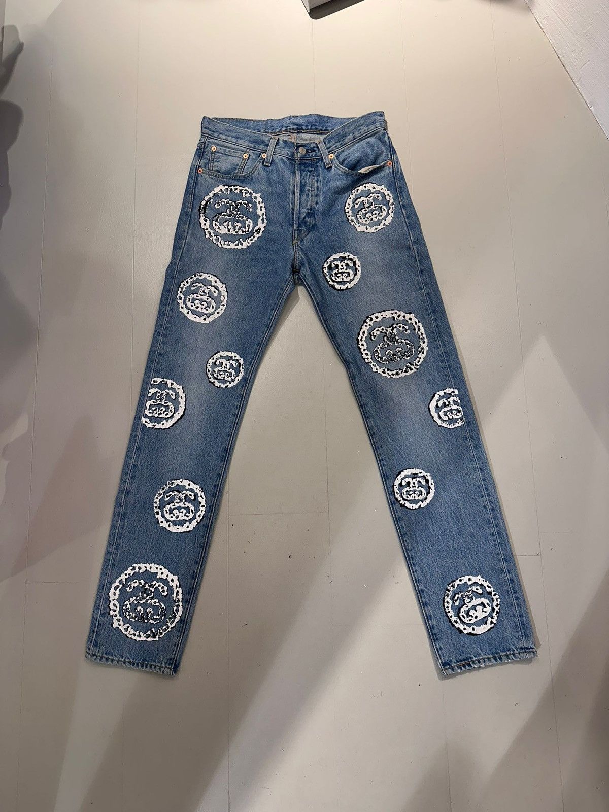DENIM TEARS × Stussy Denim Tears x Stussy 501 Jeans W30xL32 Size US 30 / EU 46 - 7 Thumbnail