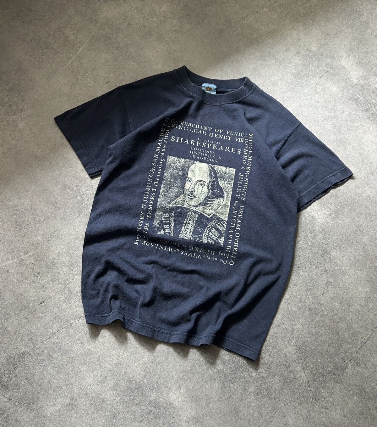 Vintage Vintage Shakespeares big logo shirt mens blue Size US M / EU 48-50 / 2 - 1 Thumbnail