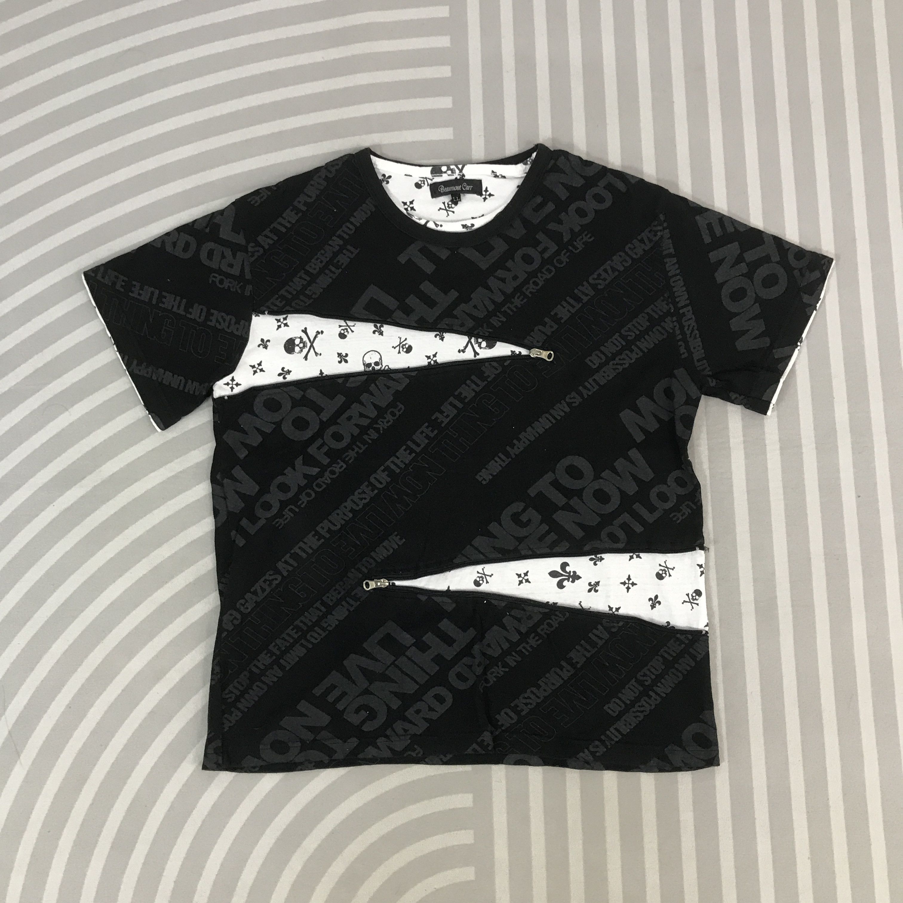 Vintage Beaumont Carr design Gothic punk T-Shirt