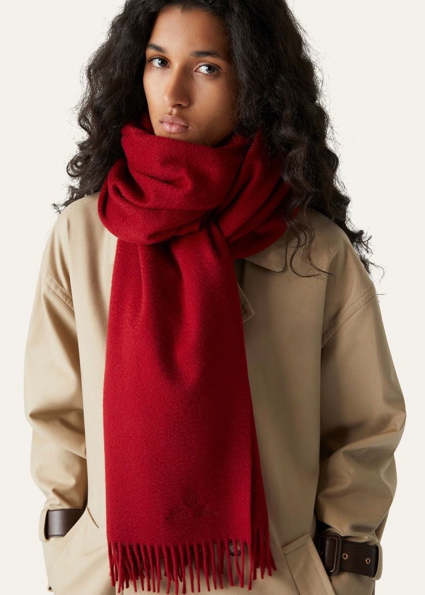 Loro Piana o1srvl11e0325 FAO3765 Size: OS / Scarf in red Size ONE SIZE - 2 Thumbnail