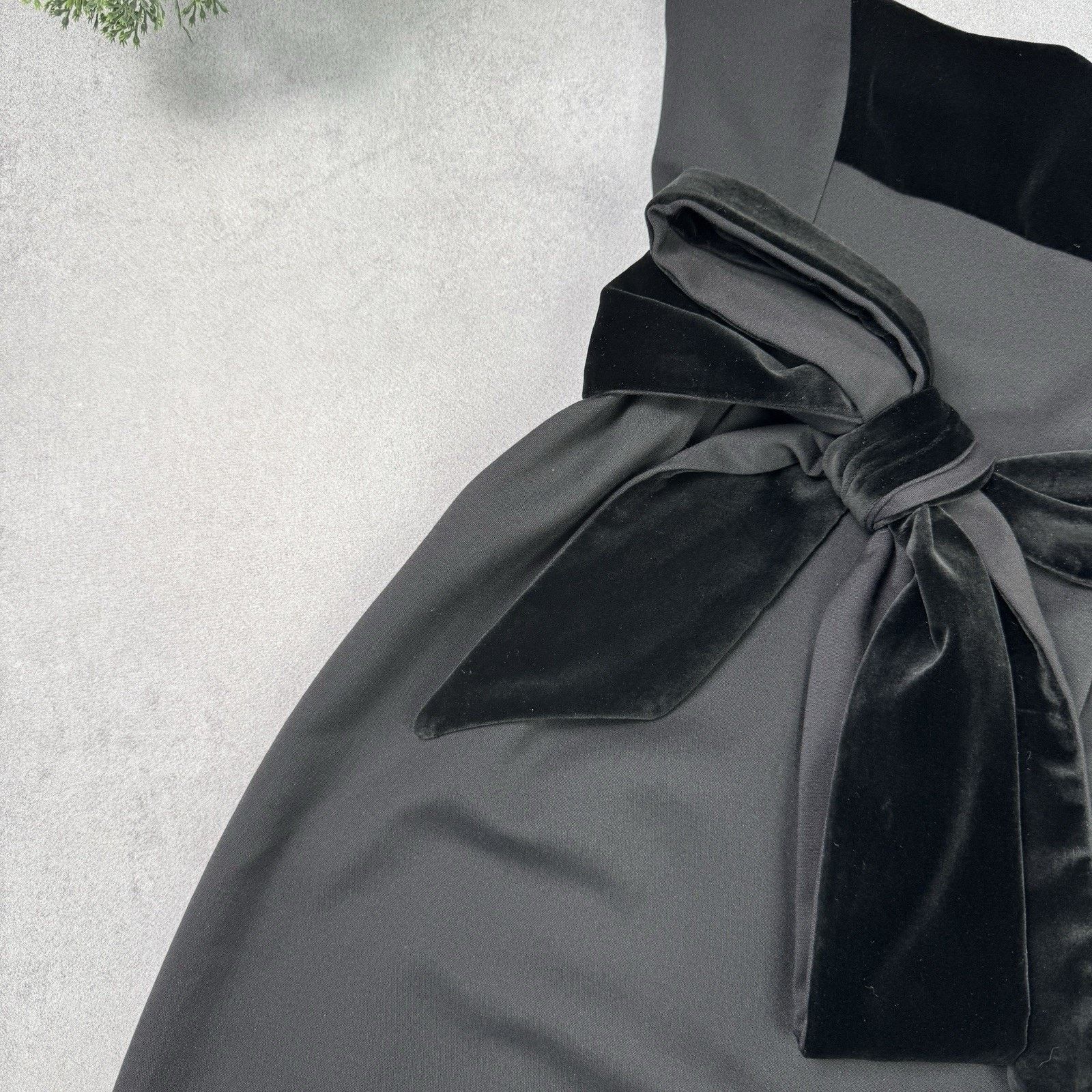 Dsquared2 DSQUARED2 DRESS WITH DECORATIVE BOW Black Size 40 Size S / US 4 / IT 40 - 5 Thumbnail