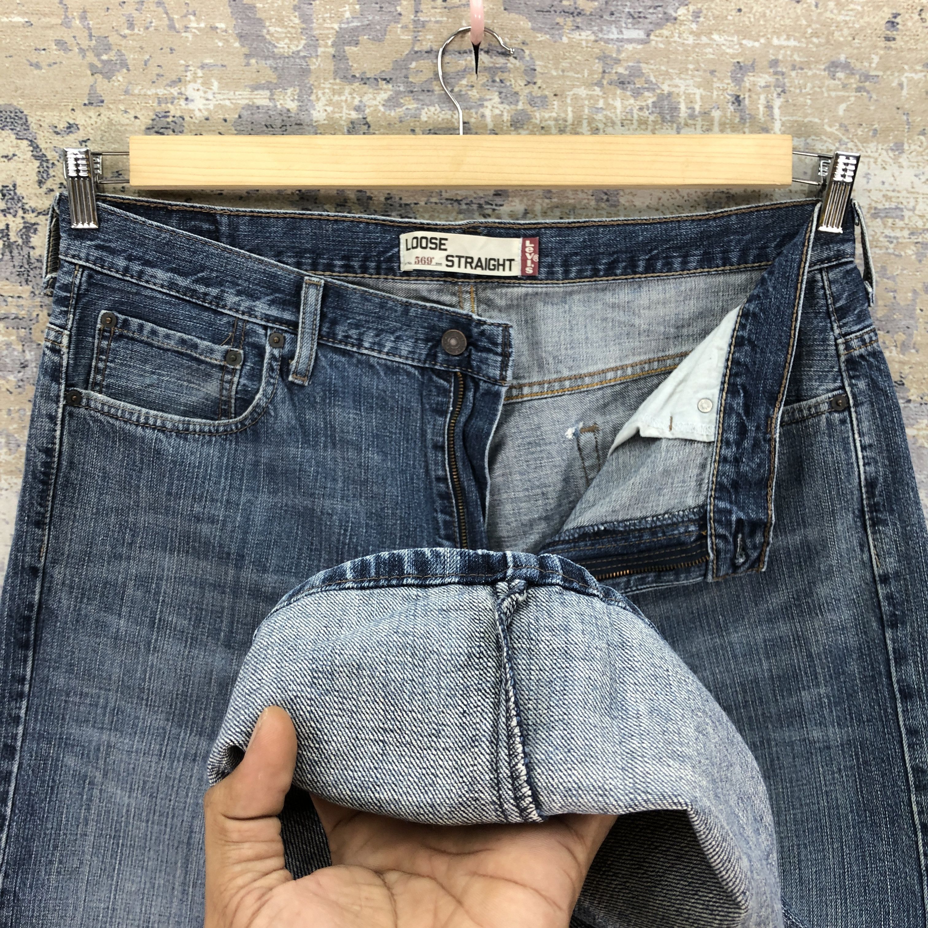 Levi's Vintage Levis 569 Baggy Faded Jeans Levi's Light Wash Denim Size US 38 / EU 54 - 8 Thumbnail