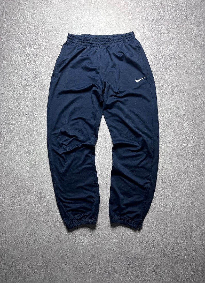 Nike × Vintage Vintage Nike Swoosh Baggy Trackpants Y2K Size US 34 / EU 50 - 1 Thumbnail