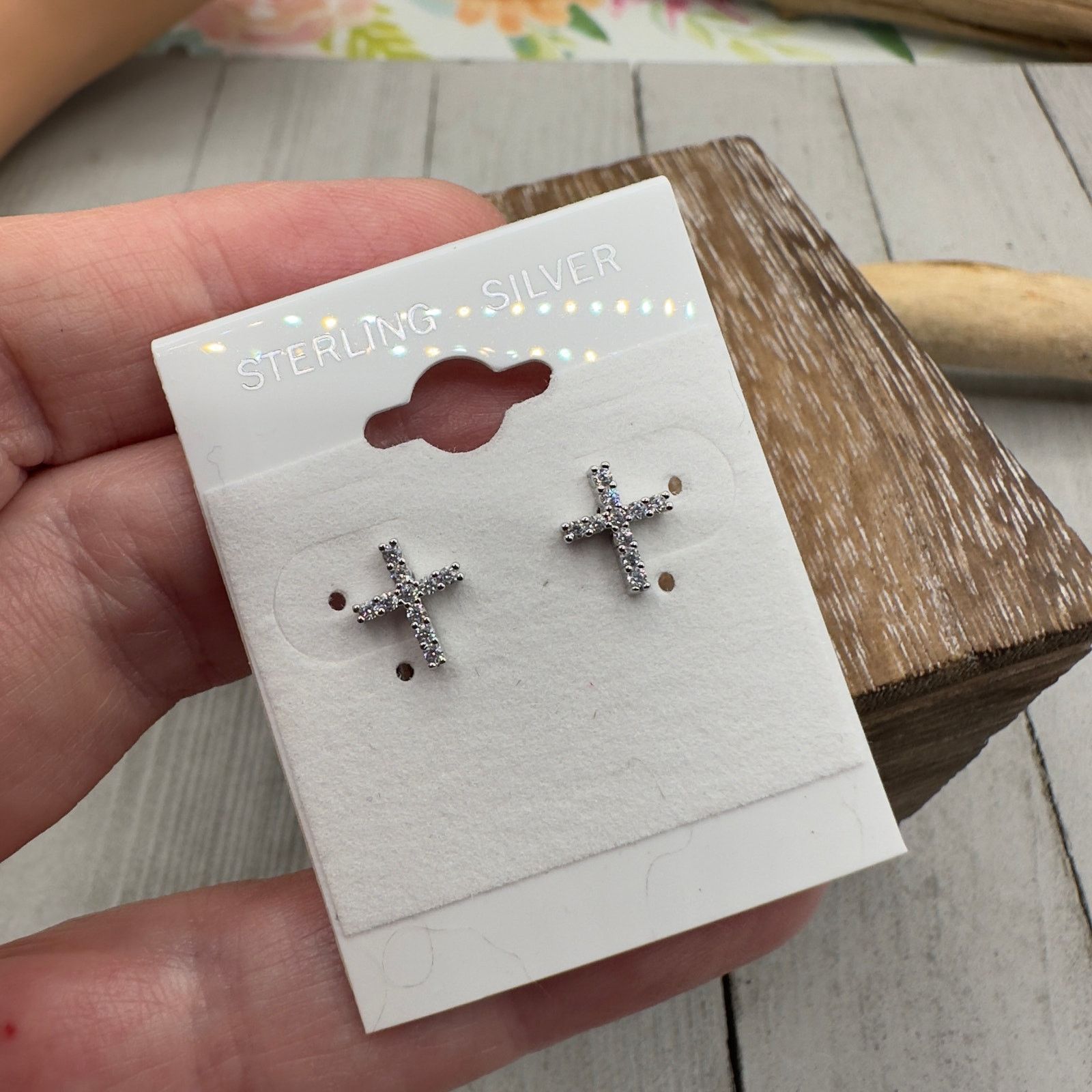 The Unbranded Brand Cross Cubic Zirconia Earrings Size ONE SIZE - 1 Thumbnail