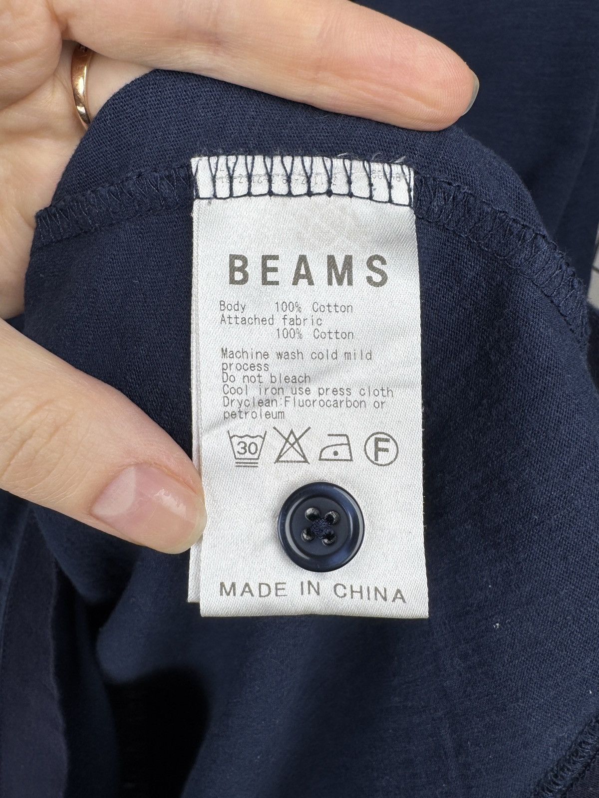 Beams Japan Beams Japan classic knitted cotton v-neck cardigan Size US L / EU 52-54 / 3 - 9 Thumbnail
