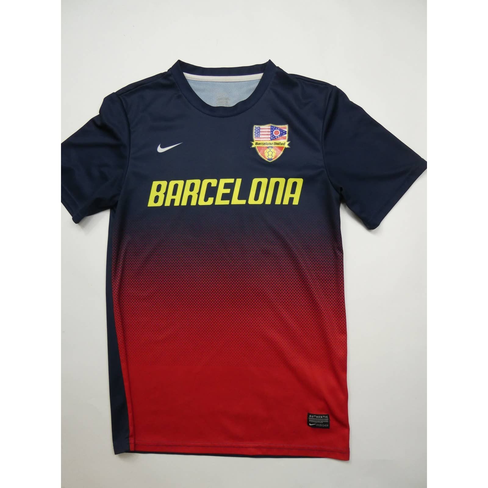 Nike NIKE COLUMBUS SCREW #28 athletic t-shirt jersey small, NEW Size US S / EU 44-46 / 1 - 1 Thumbnail