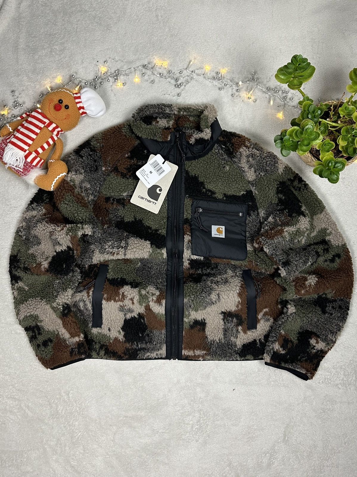 Carhartt wip prentis discount sherpa hoodie in camo