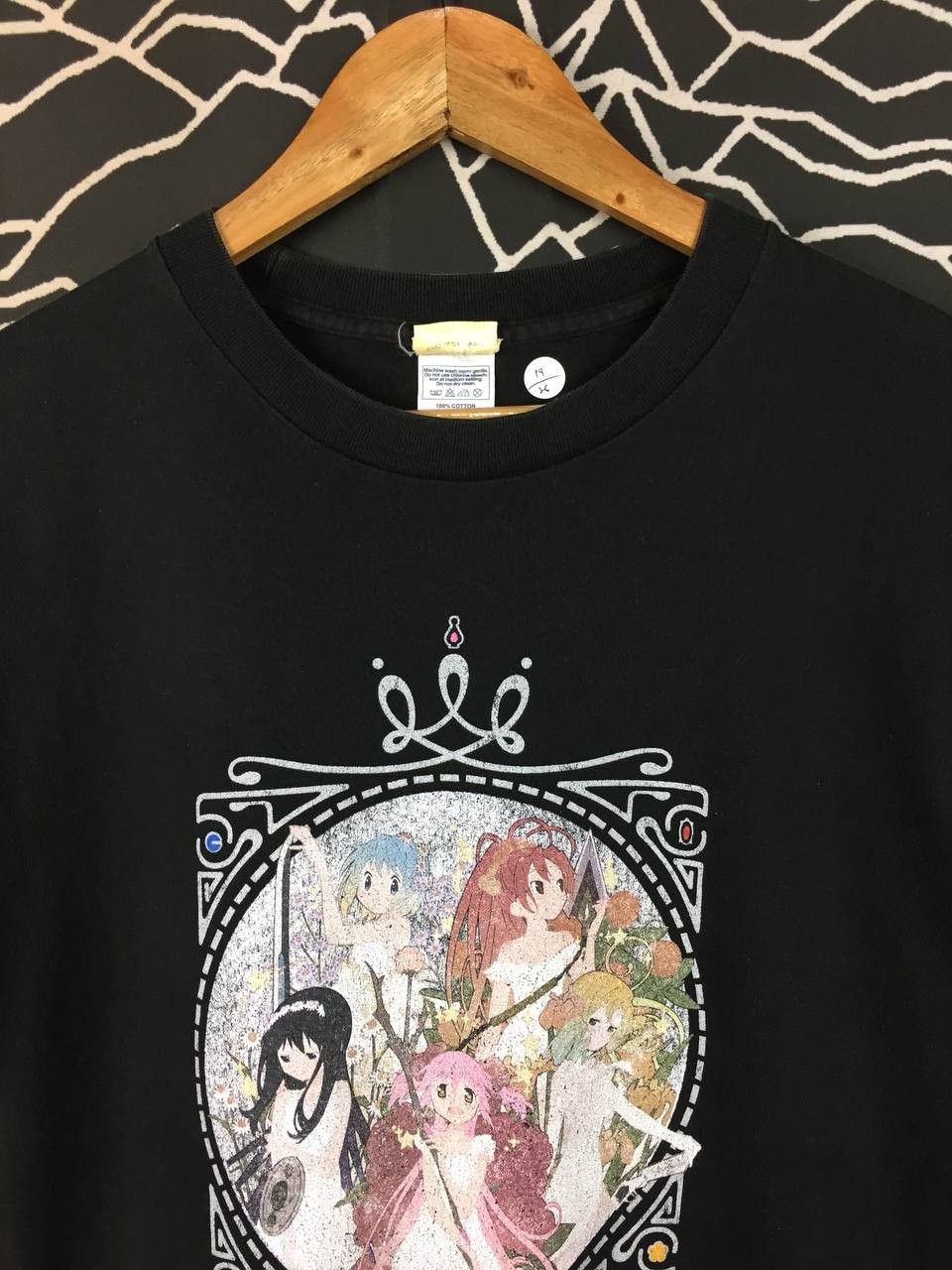 Anime Puella Magi Madoka Magica Anime Manga Tee Size M Size US M / EU 48-50 / 2 - 3 Thumbnail