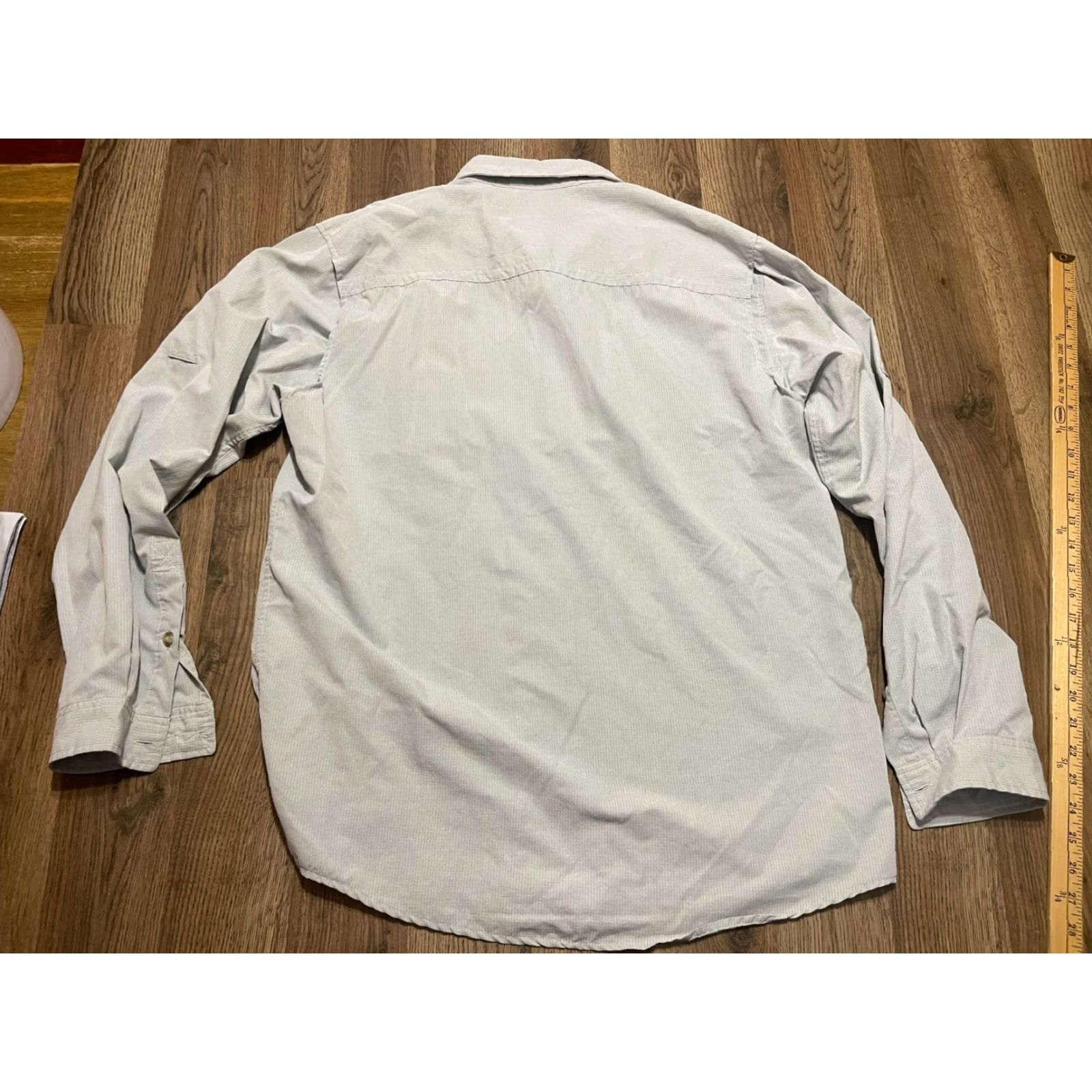 ExOfficio ExOfficio Shirt Mens L Gray Button Up Long Sleeve Pockets, Casual, Regular Fit, Fall Spring Summer, Button-Up, Color may vary, Free Return, N/A Size US L / EU 52-54 / 3 - 2 Thumbnail