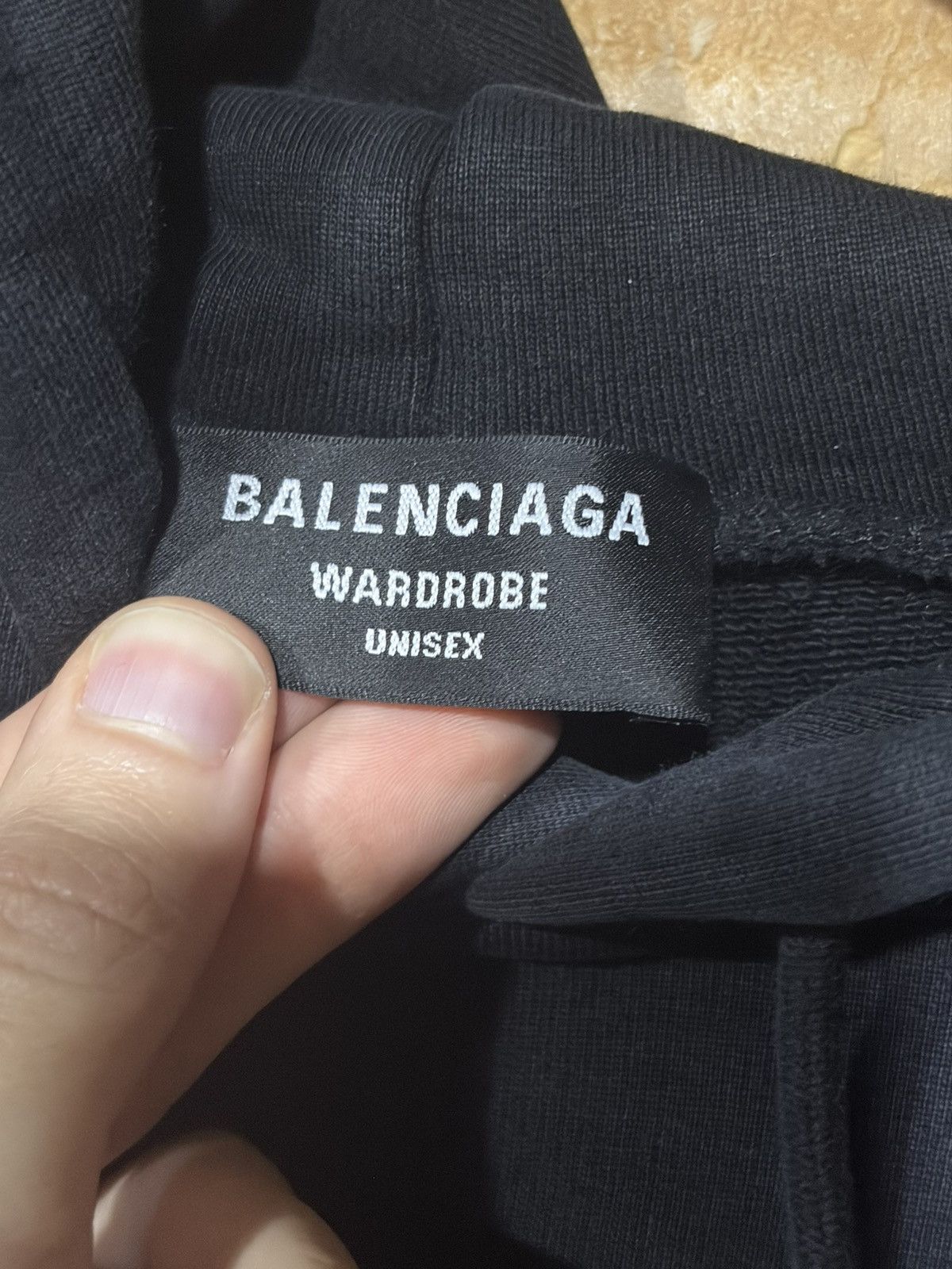 Balenciaga balenciaga campaign embroidered logo hoodie Size US L / EU 52-54 / 3 - 5 Thumbnail