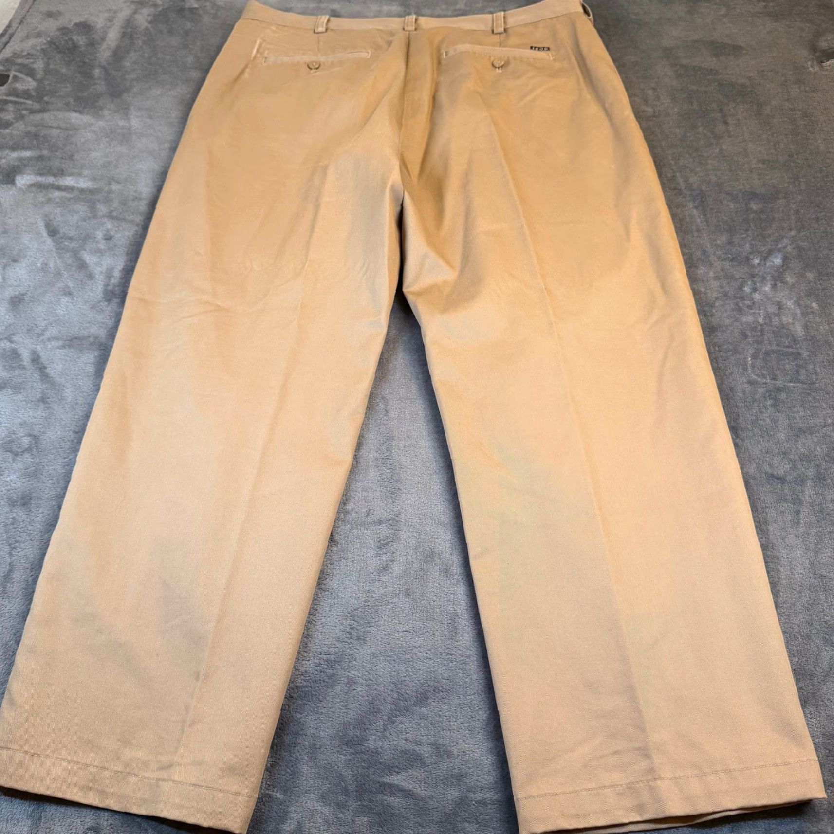Izod VINTAGE IZOD American Chino Pants Tan Khaki 100% Cotton Mens 36x29 Flat Front Chino Pants Size US 36 / EU 52 - 4 Thumbnail
