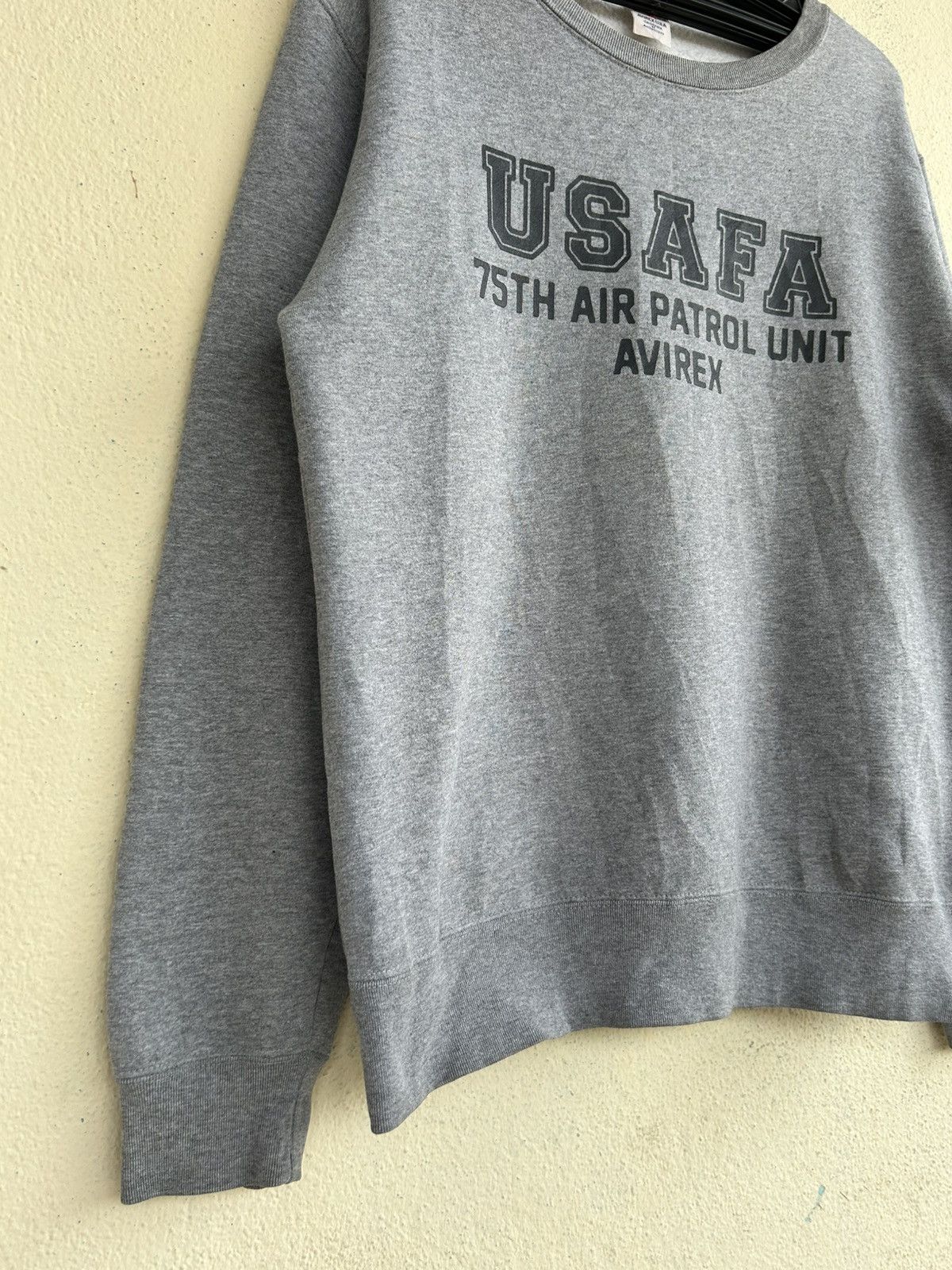 Avirex USAFA 75th Air Patrol Unit Sweatshirt Size US L / EU 52-54 / 3 - 5 Thumbnail
