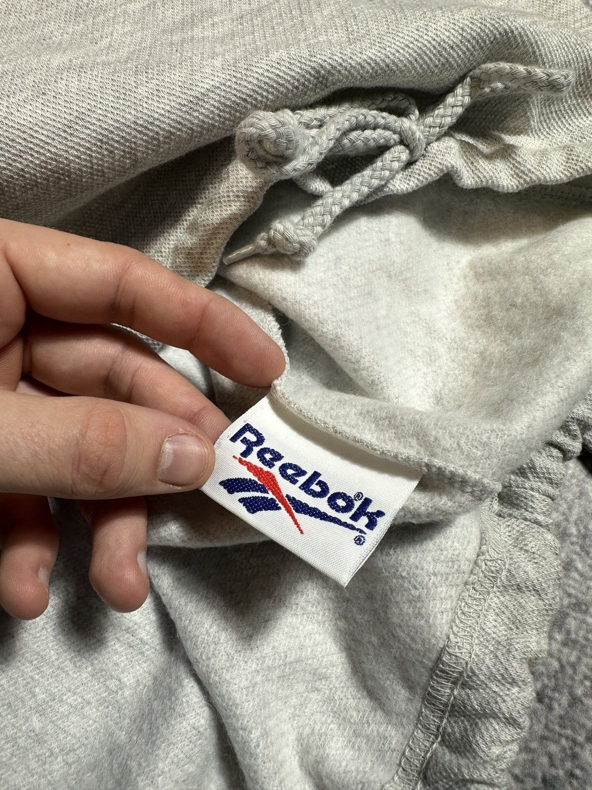 Reebok × Vintage Y2K Vintage Reebok Logo Sweatshirt Rare Streetwear USA VTg S Size US S / EU 44-46 / 1 - 5 Thumbnail