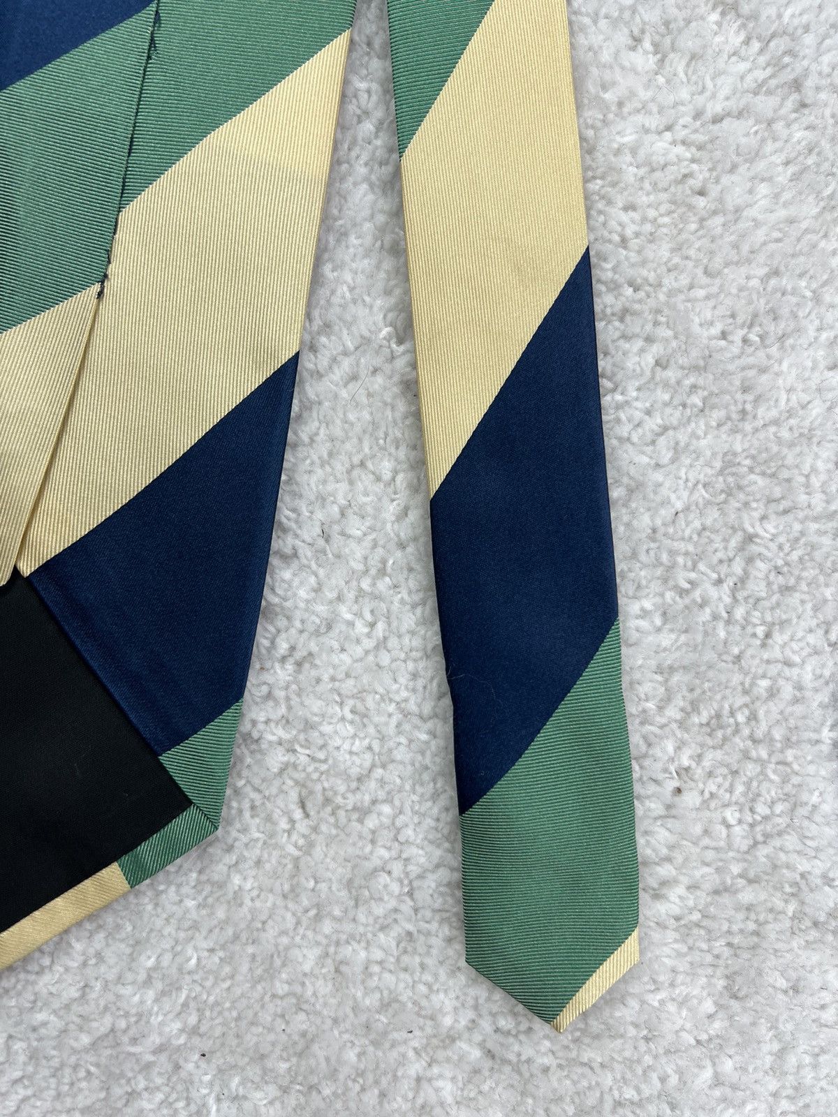 Ermenegildo Zegna Vintage Ermenegildo Zegna Silk Geometric Luxury Tie Size ONE SIZE - 9 Thumbnail