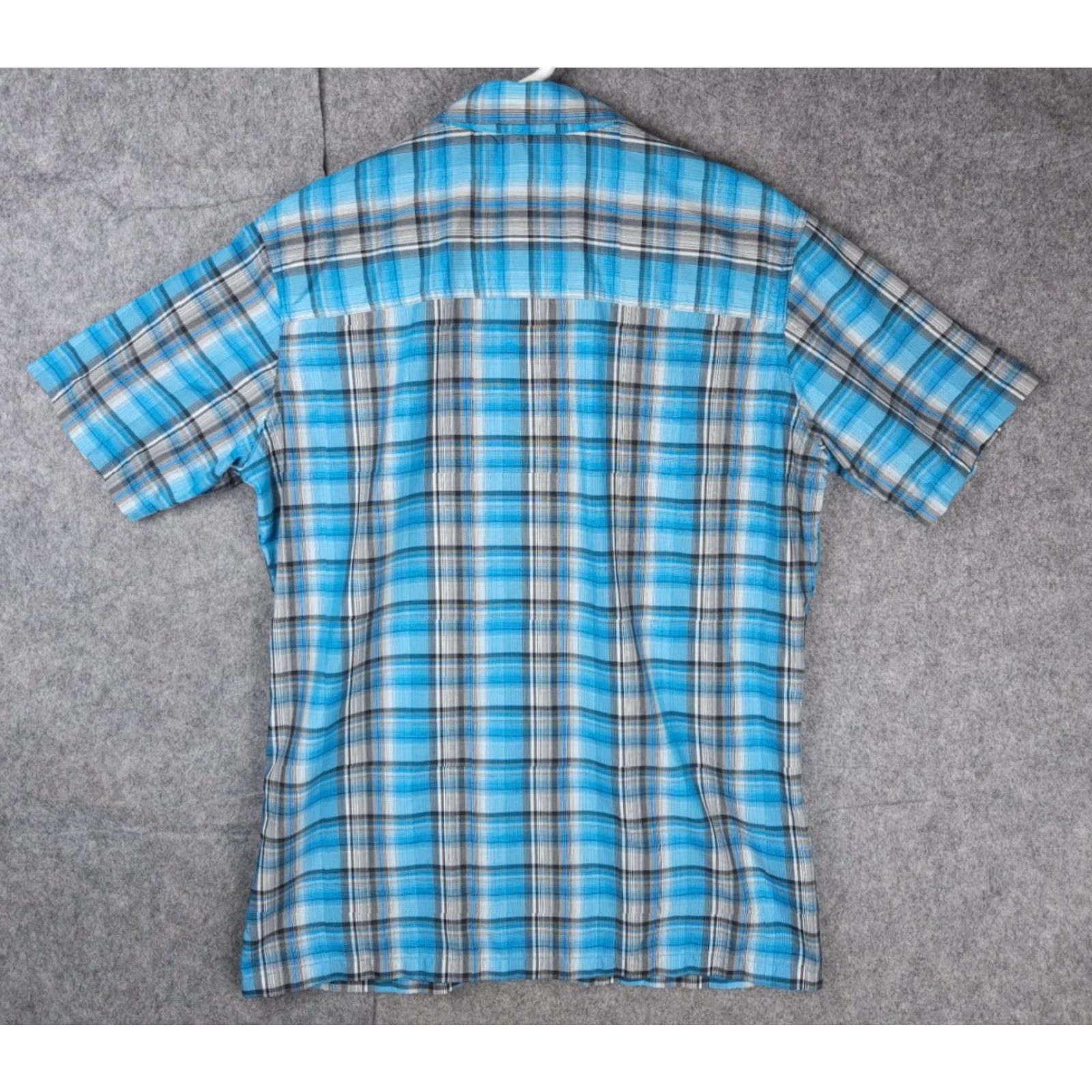 Vintage Kuhl Eluxur Shirt Men's Small Blue Plaid Button Up Short Sleeve UPF 30 Poly Size US S / EU 44-46 / 1 - 2 Thumbnail