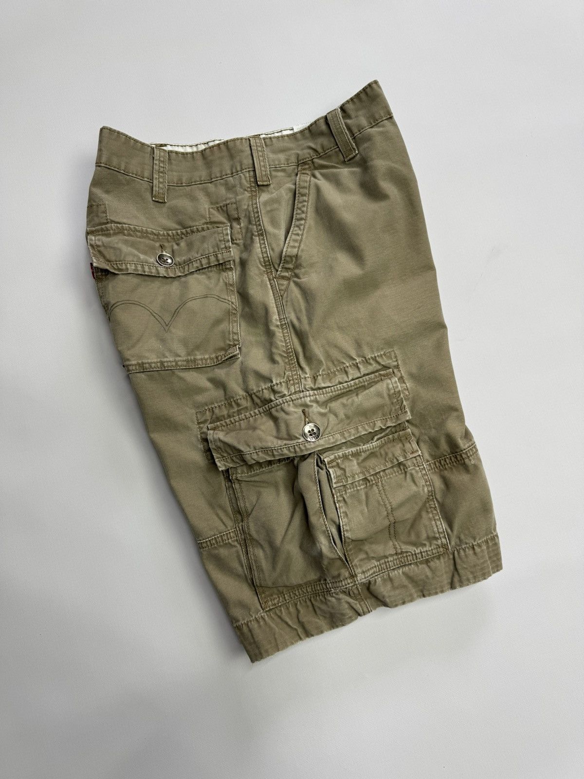 Levi's Vintage Levi’s Cargo Shorts Brown Utility Military Y2K Style Size US 36 / EU 52 - 4 Thumbnail