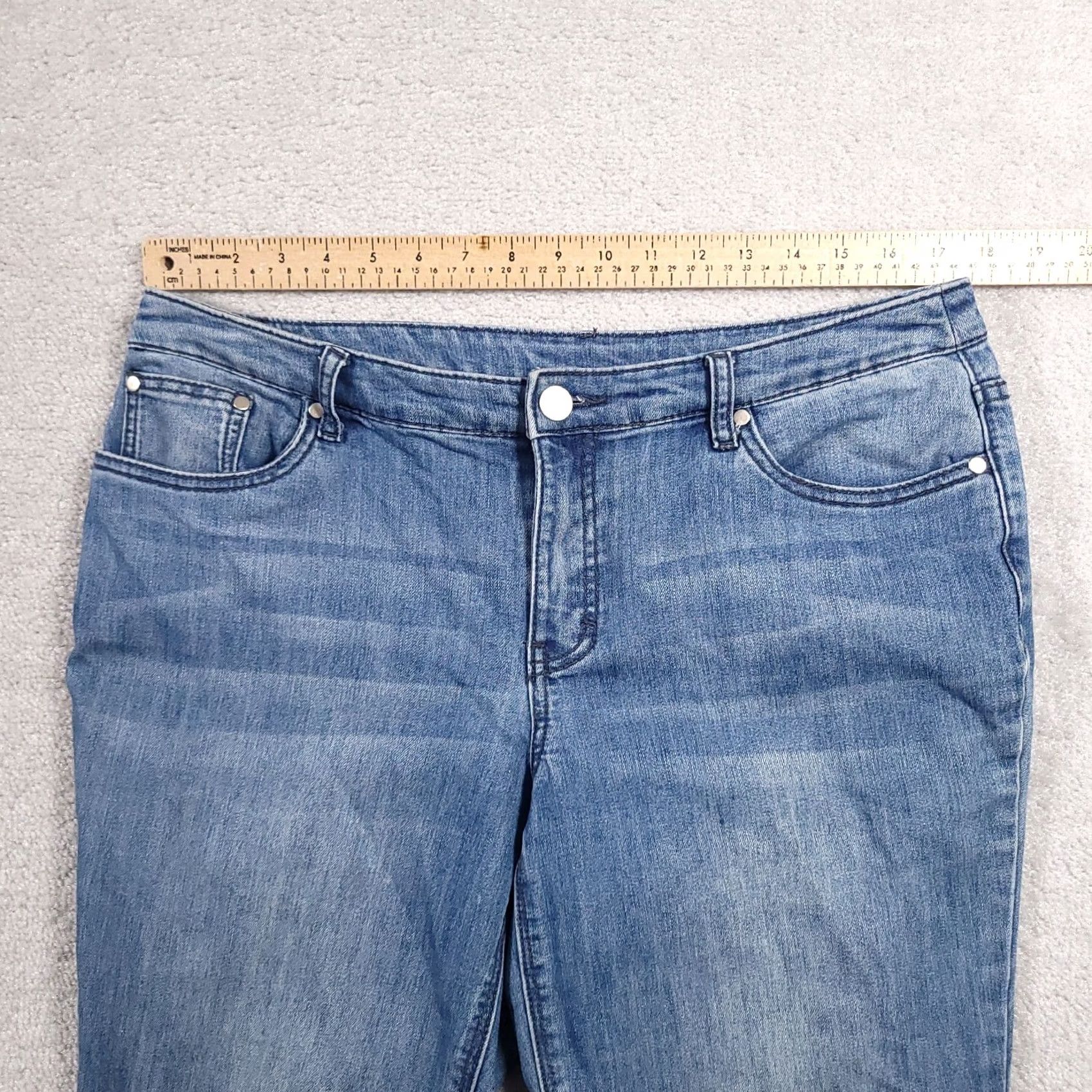 Vintage Christopher & Banks Jeans Women's 10 Tall Denim Straight Leg Mid-Rise Stretch Jeans Size 32" / US 10 / IT 46 - 4 Thumbnail