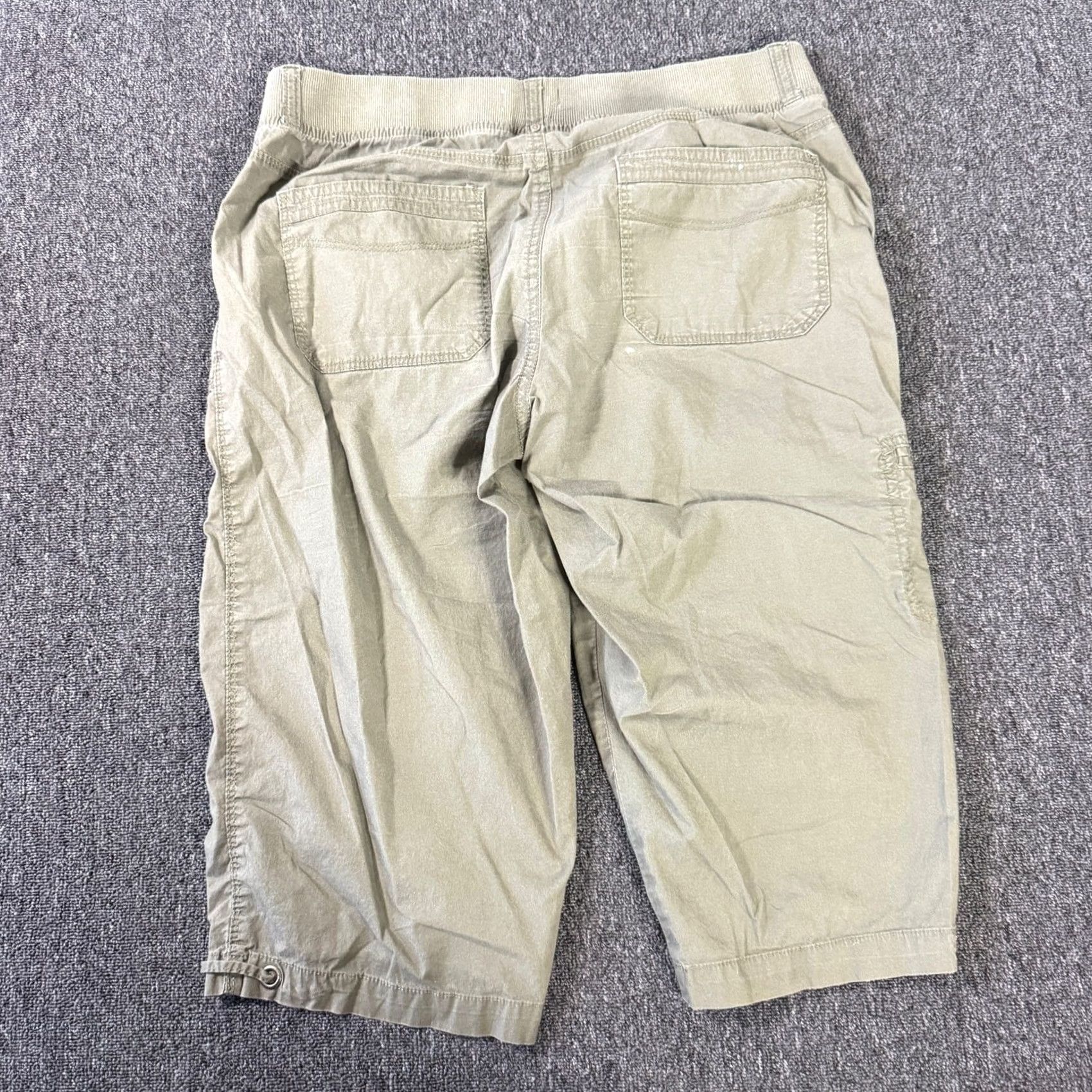 Vintage VINTAGE Capri Shorts Baggy Cotton Cargo Green Women's M Size 32" / US 10 / IT 46 - 2 Thumbnail