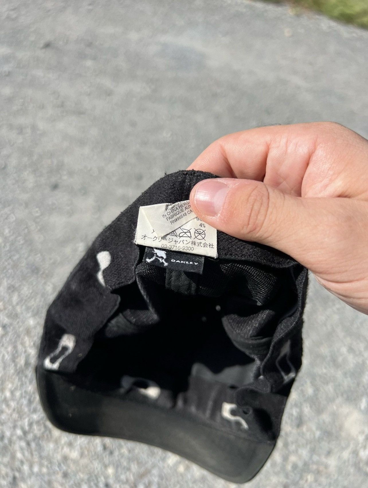 Oakley × Vintage Vintage Oakley Black Y2k Cap Size ONE SIZE - 7 Thumbnail