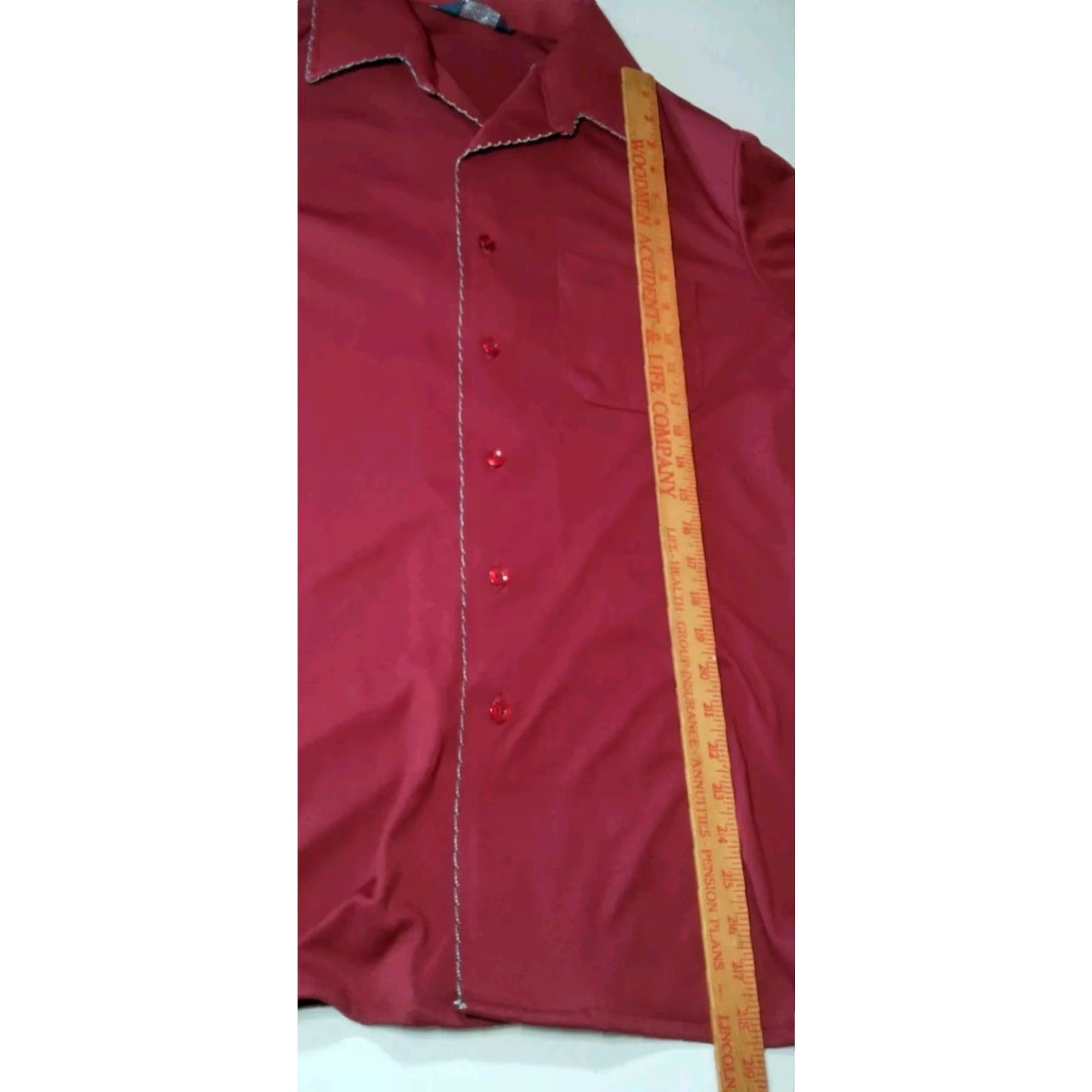 Vintage VINTAGE Career Club Shirt 1970s Grandpacore Mens Long Sleeve Button-Up Collared Maroon Polyester Stretch Regular L Size US L / EU 52-54 / 3 - 4 Thumbnail
