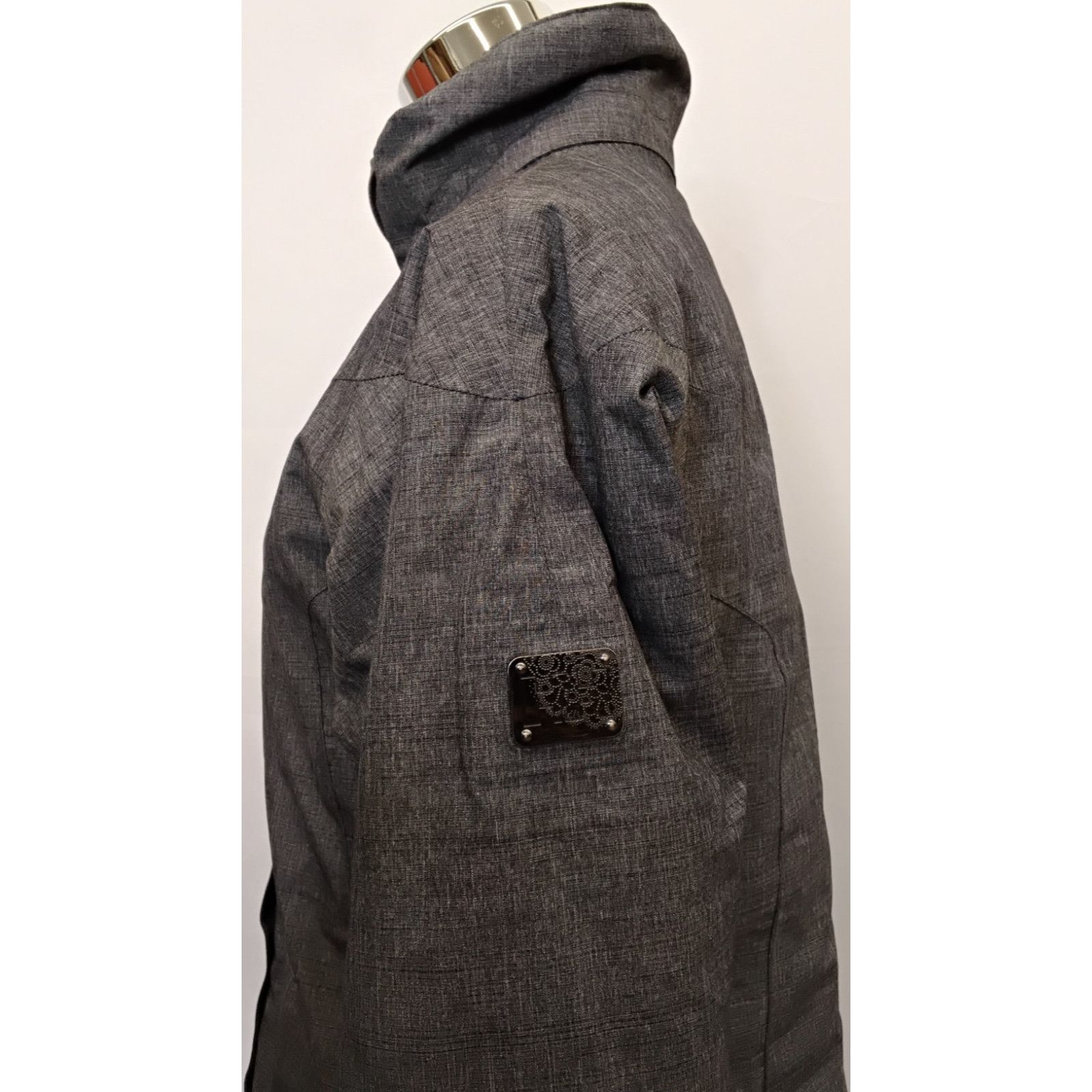 Helly Hansen Helly Hansen Ski/Snowboard Jacket Women's M Gray Insulated Size M / US 6-8 / IT 42-44 - 7 Thumbnail
