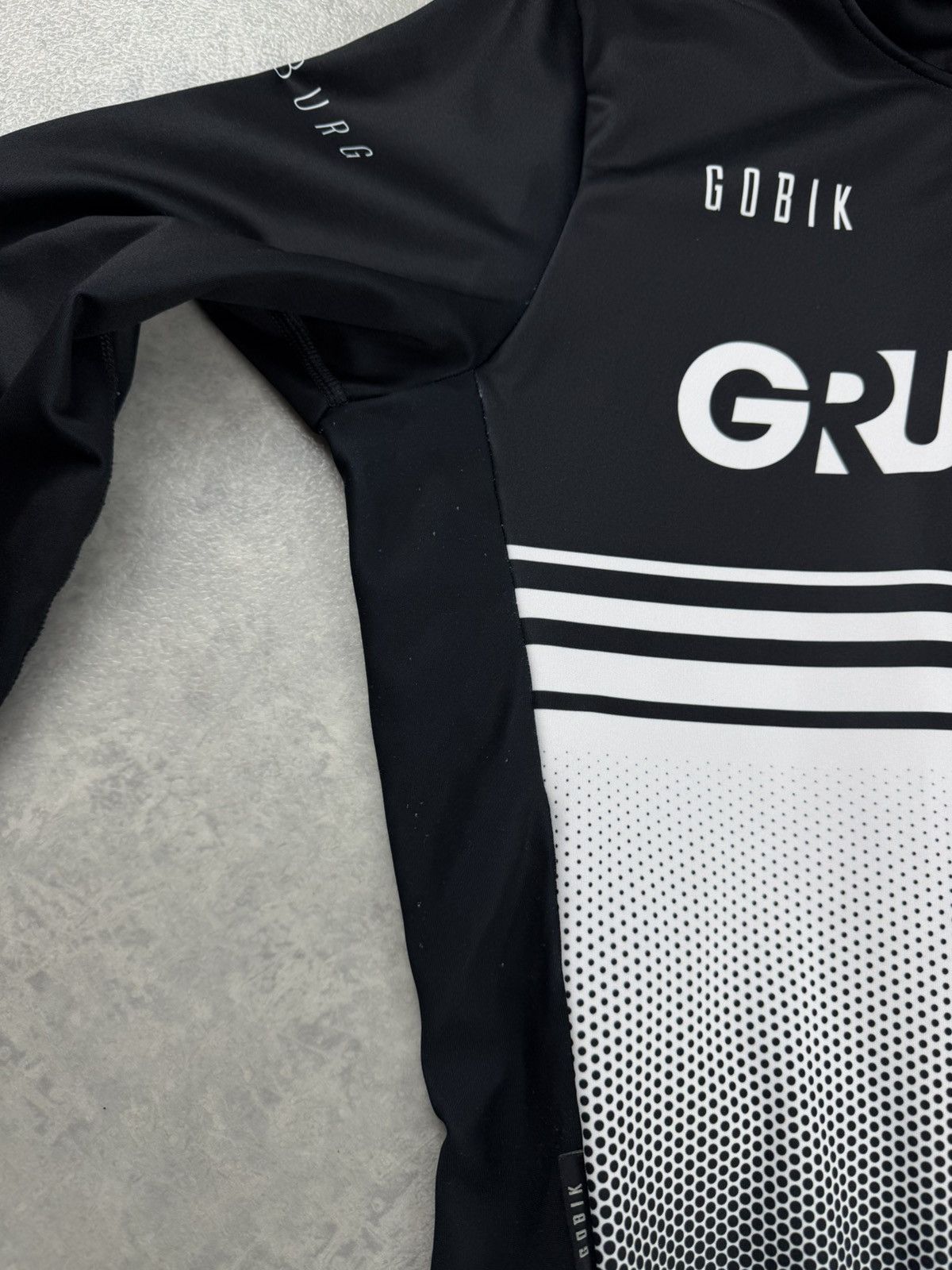 Other Gobik Tempest Long Sleeve Cycling Jersey Size L Size US L / EU 52-54 / 3 - 11 Thumbnail