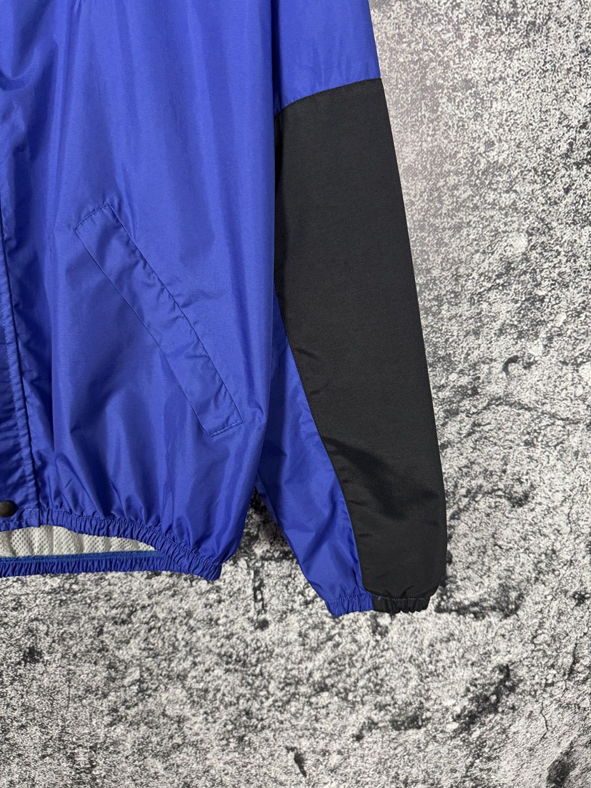 Vintage Castelli Italia Vintage Full Zip Cycling Jacket Windbreaker Size US XL / EU 56 / 4 - 5 Thumbnail