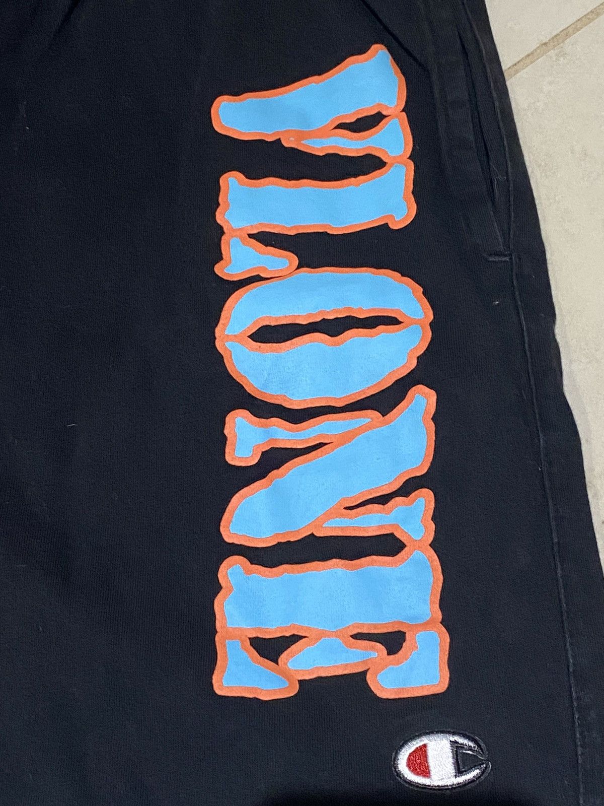Vlone VLONE x NO VACANCY INN Shorts Size US 29 - 3 Thumbnail