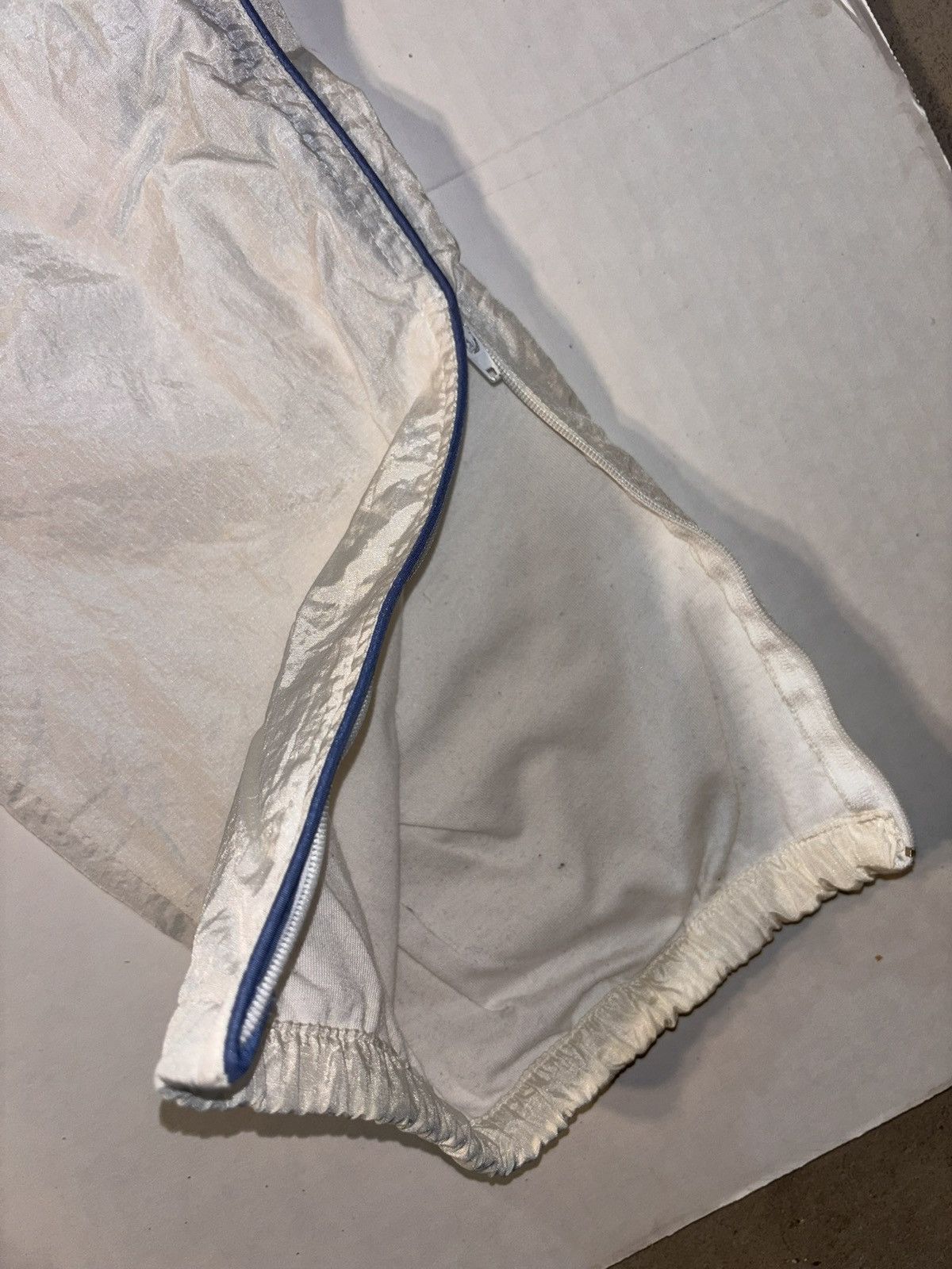 Nike Vtg Nike 90s USA White Tennis Windbreaker Nylon Track Pants Size US 27 - 2 Thumbnail