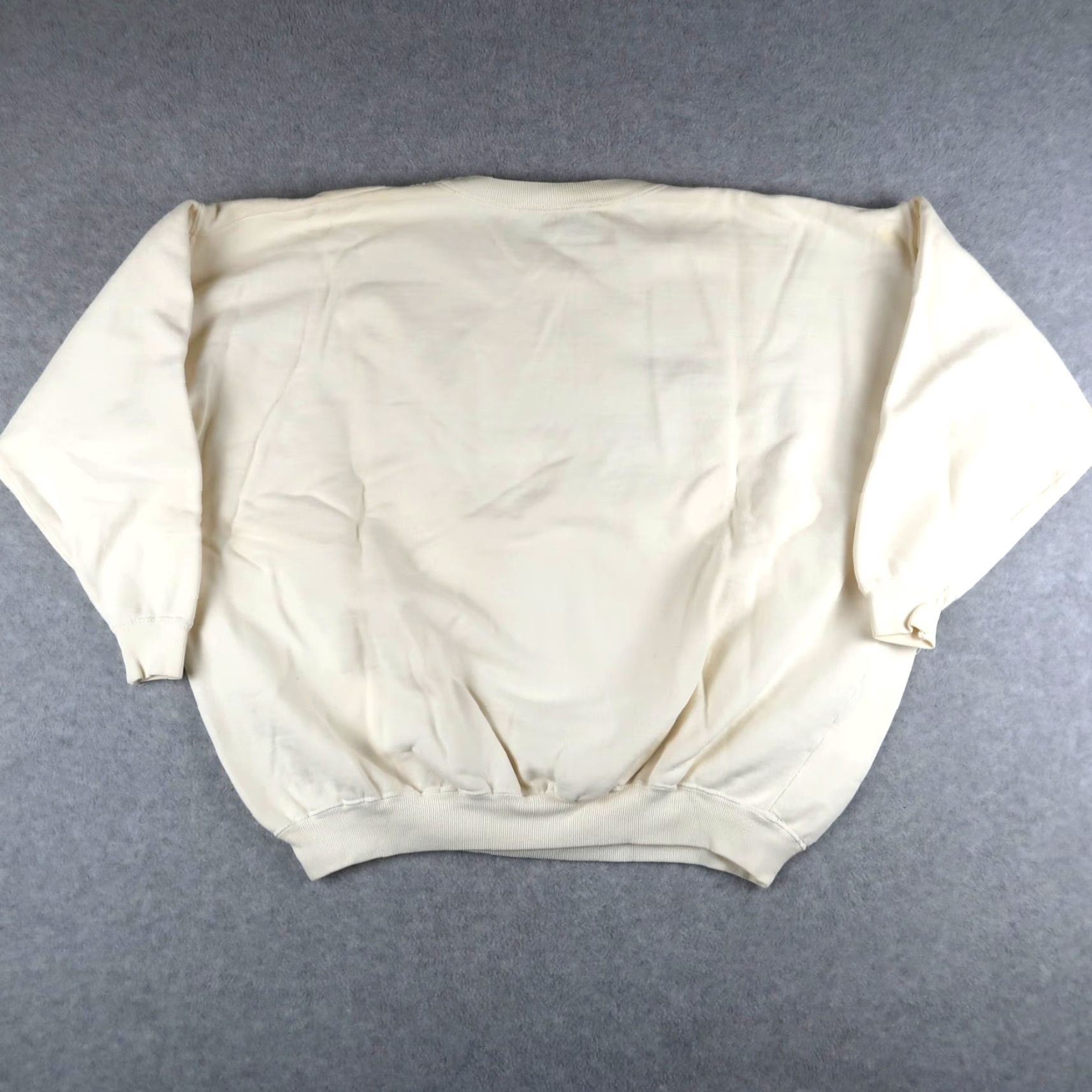 Cherokee VINTAGE Cherokee Sweatshirt Shirt Unisex Adults S Ivory 90s Graphic Crewneck Pullover Size US S / EU 44-46 / 1 - 2 Thumbnail