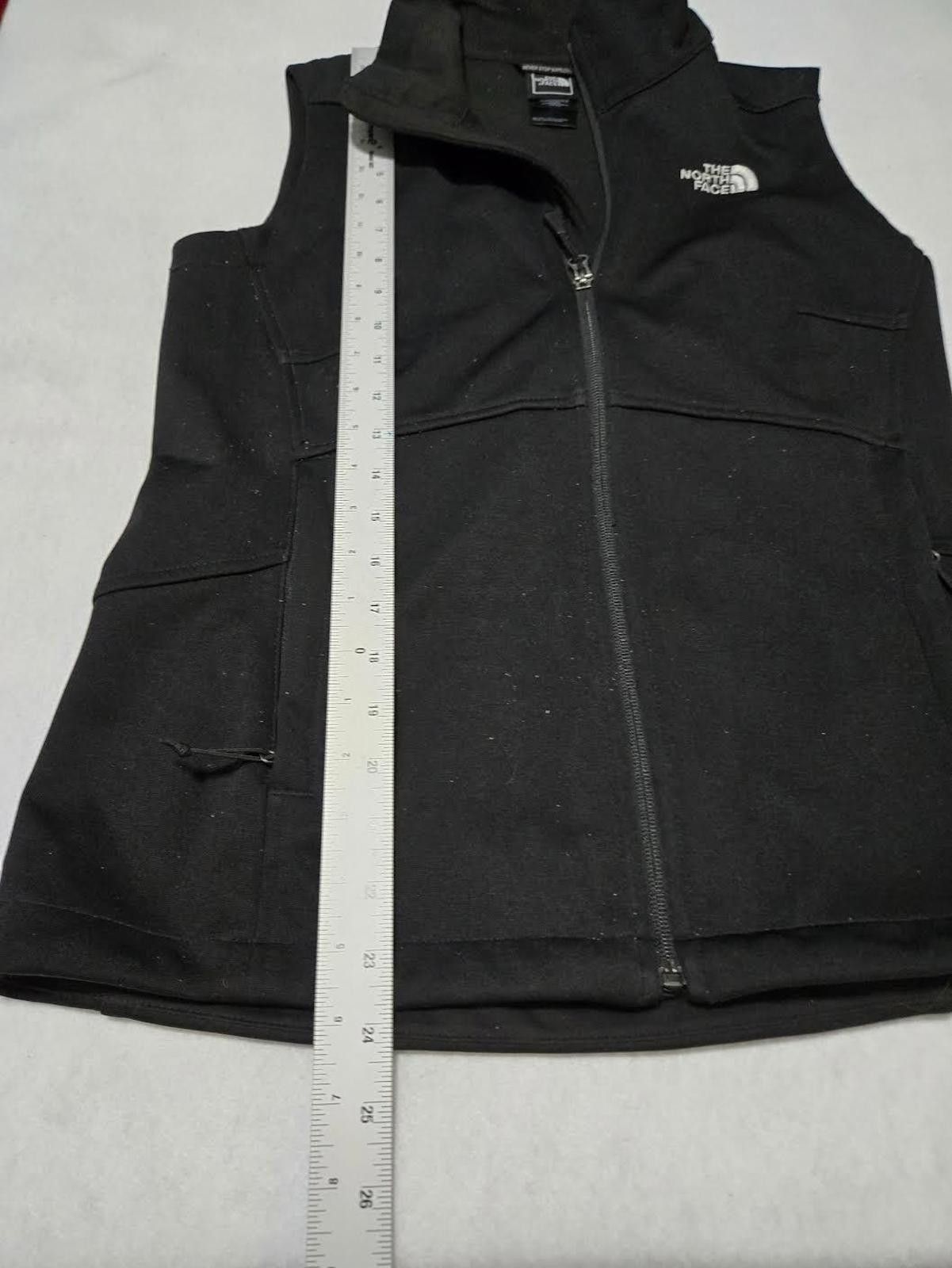 The North Face North Face Women’s Black Full‑Zip Vest – Size Small/Petite Size S / US 4 / IT 40 - 4 Thumbnail