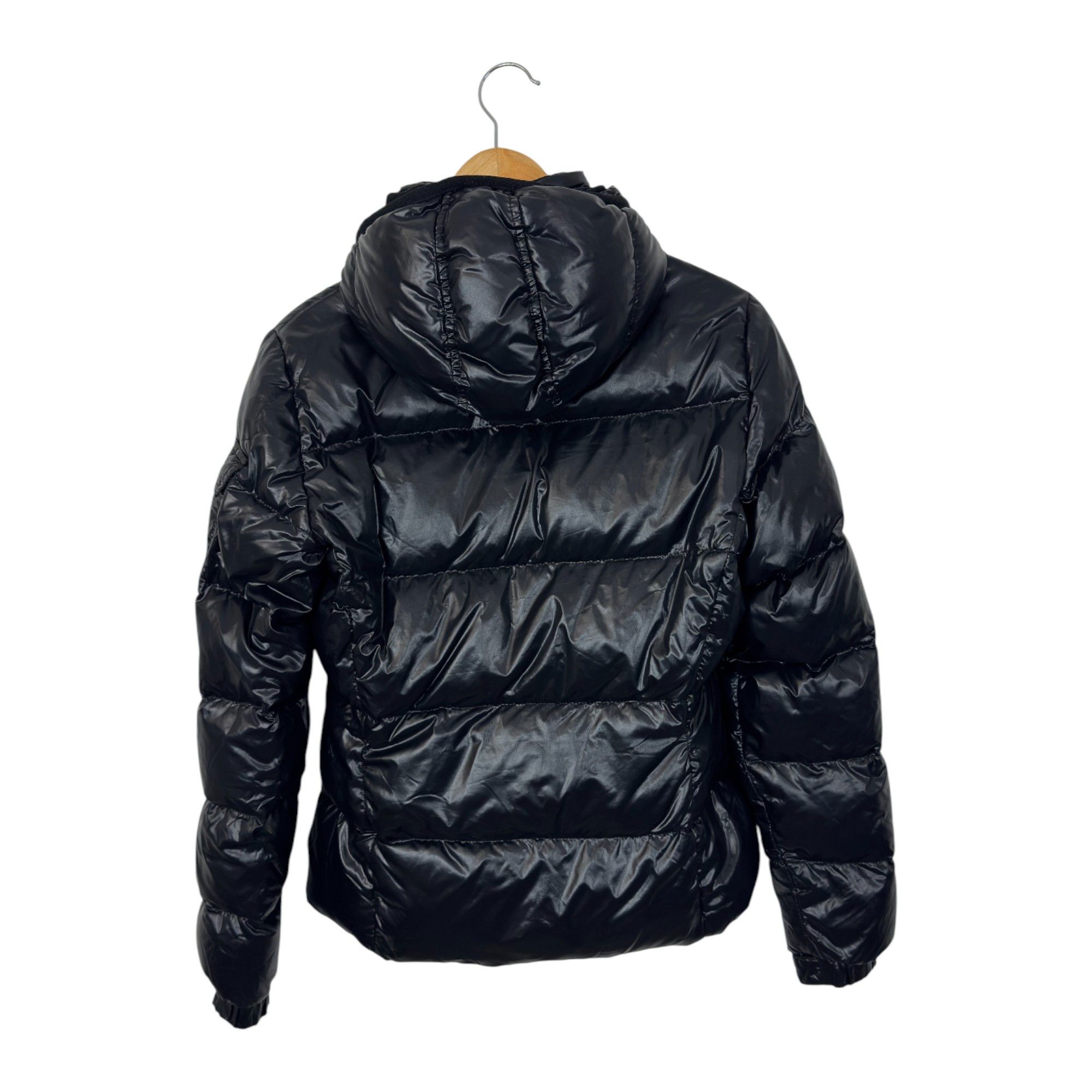 Moncler Badia Down Jacket Luxury & Warm Size S / US 4 / IT 40 - 3 Thumbnail