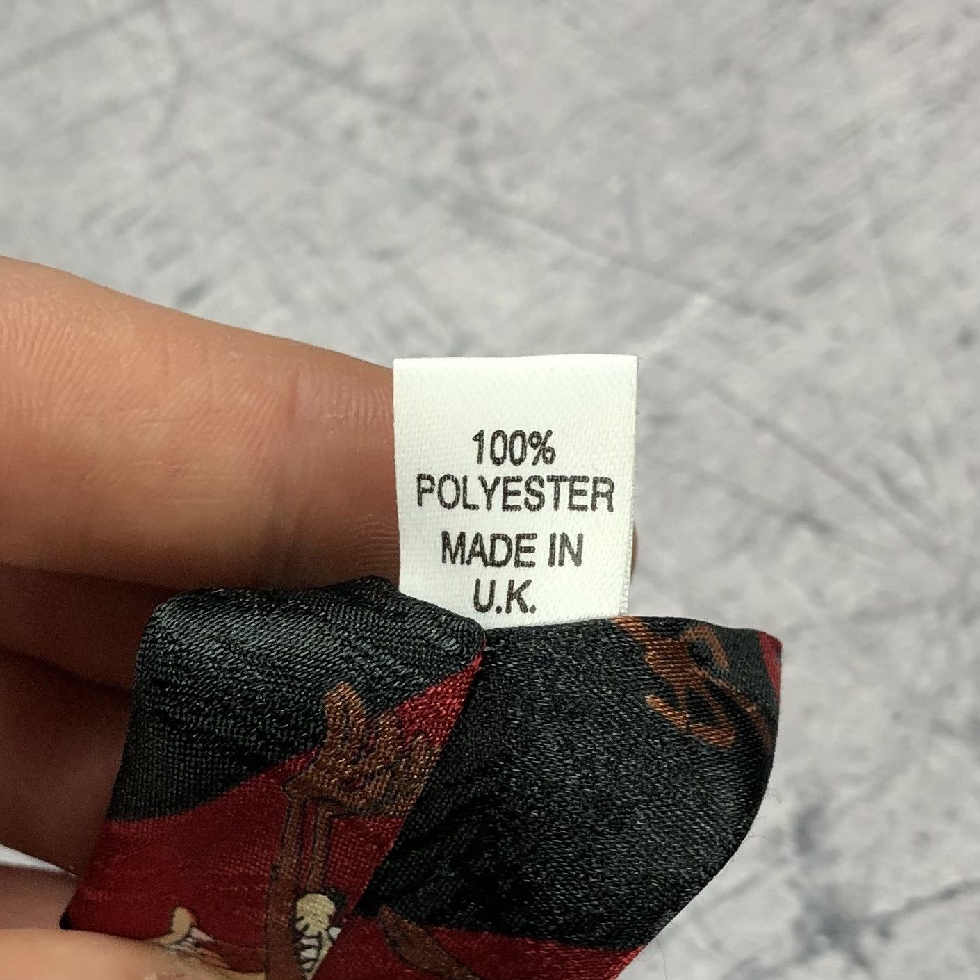 Cartoon Network Vintage 90s Looney Tunes Sylvester Tasmania Devil Tie Size ONE SIZE - 18 Thumbnail