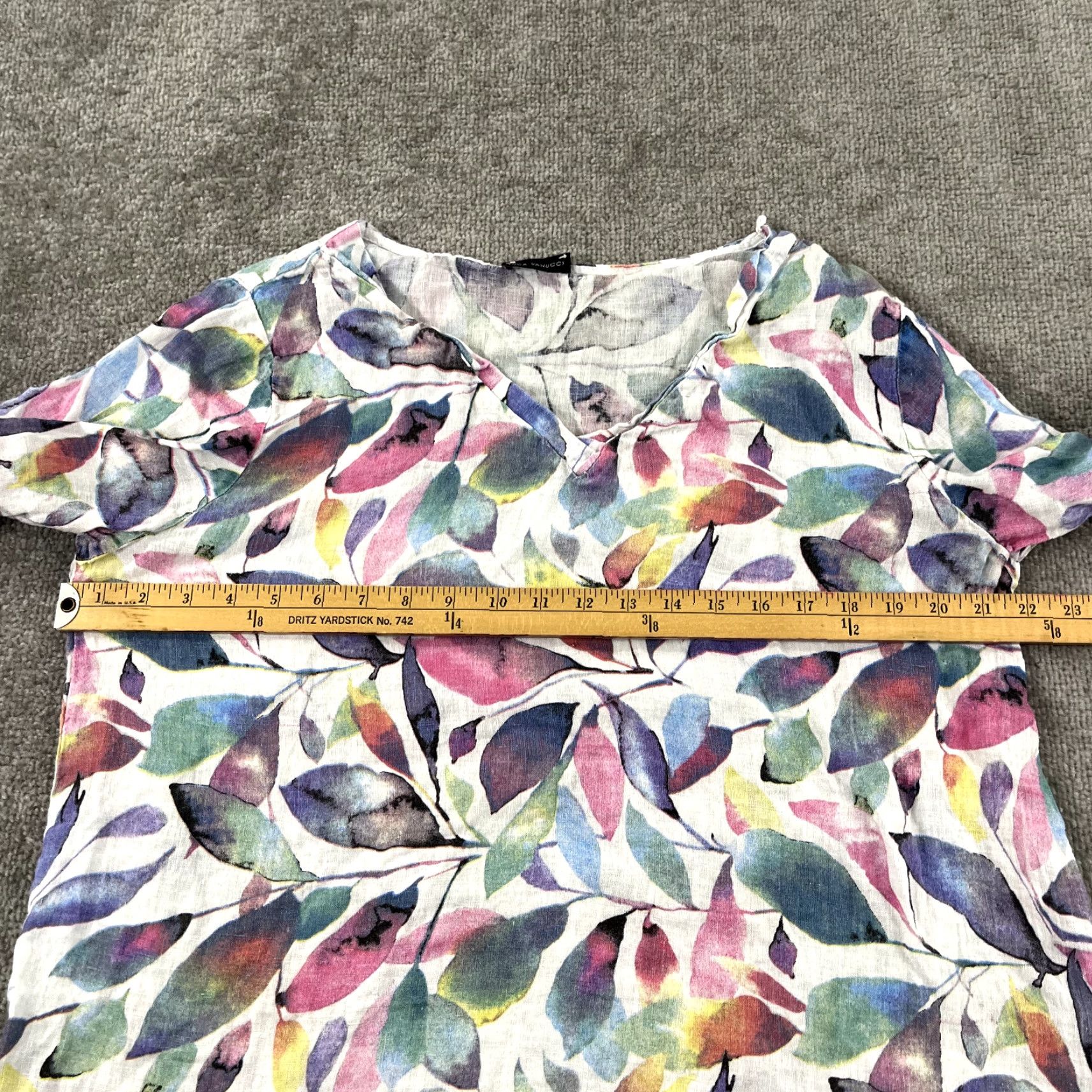 Vintage LUCA VANUCCI Blouse Women Medium White Floral Leaf 100% Linen Roll Top Italy Womens Size M / US 6-8 / IT 42-44 - 5 Thumbnail