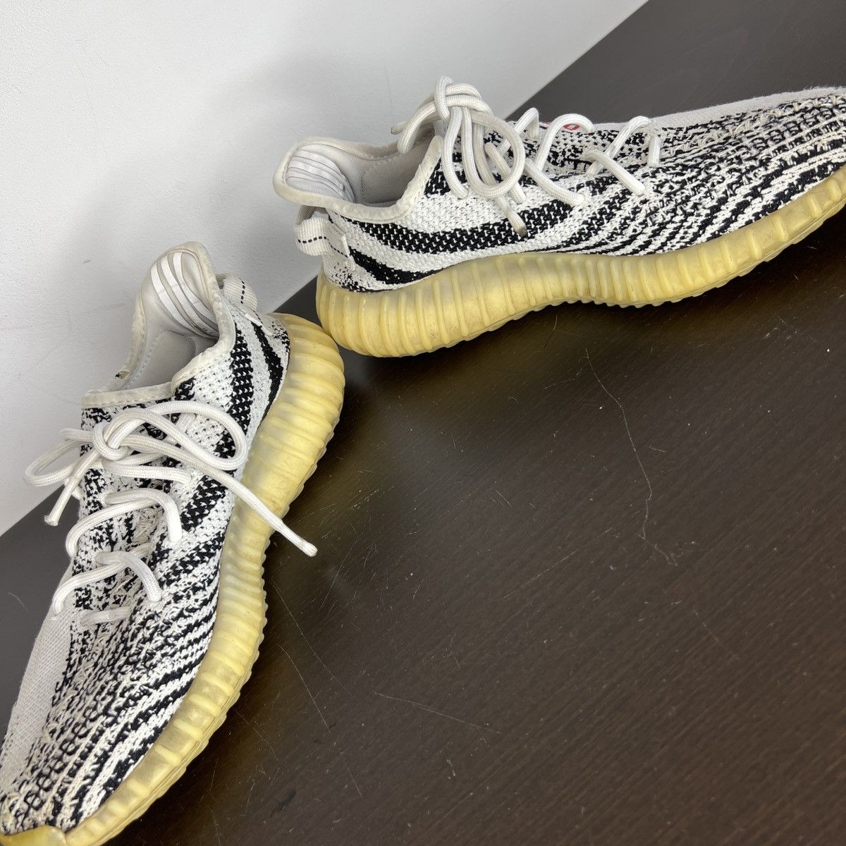 Adidas × Kanye West Adidas Yeezy 350 v2 Zebra shoes Size US 7 / EU 40 - 5 Thumbnail