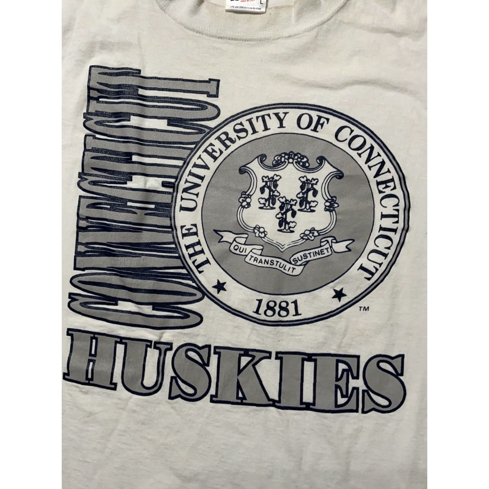 Vintage VINTAGE 90s UCONN Huskies Single Stitch T-Shirt L Mens Size US L / EU 52-54 / 3 - 3 Thumbnail